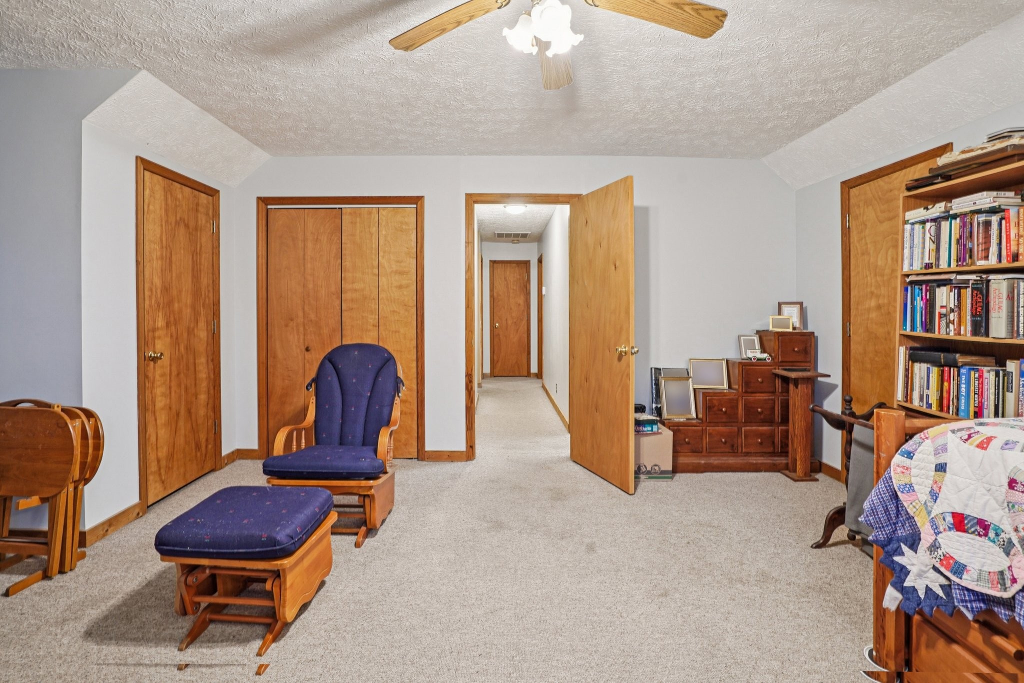 747 Lone Oak Dr