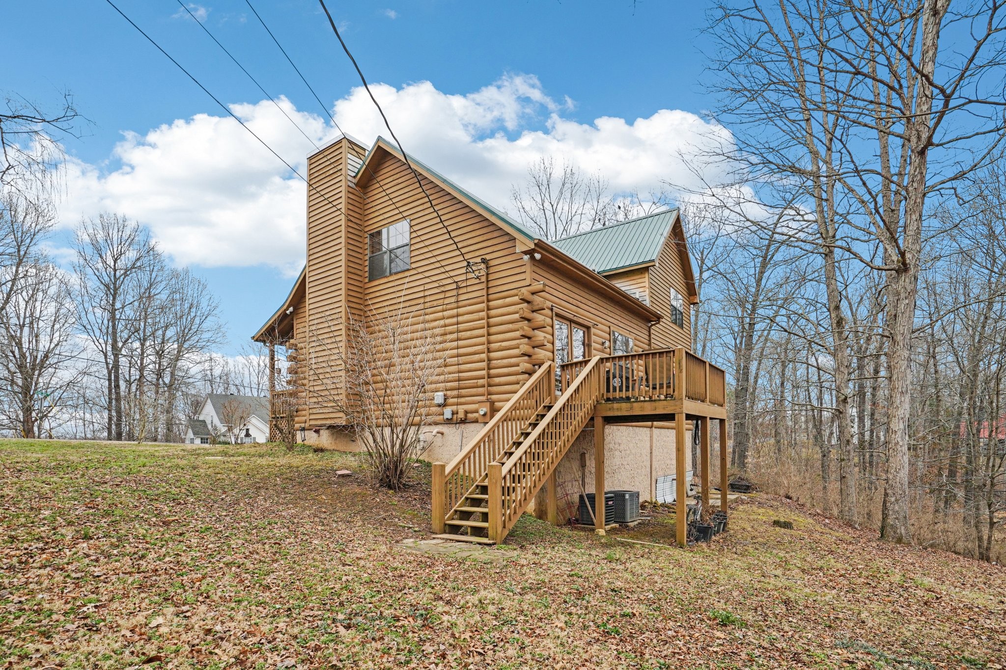 747 Lone Oak Dr