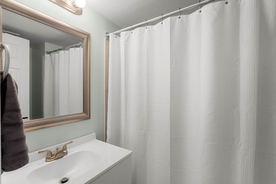 2325 Elliston Pl Unit: 410