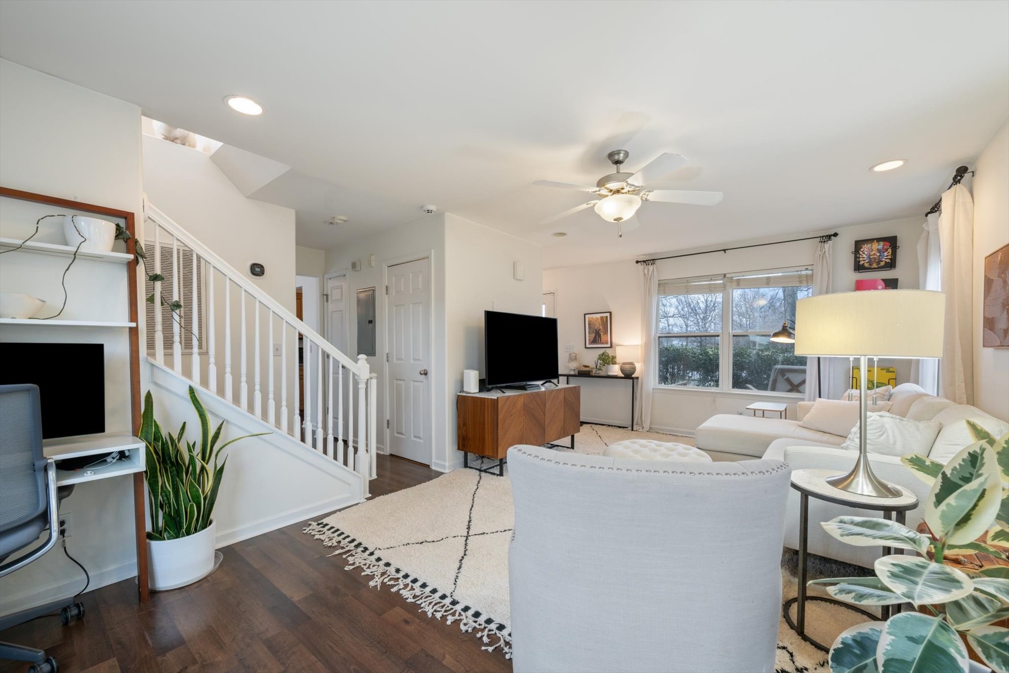 238 Treutland Ave