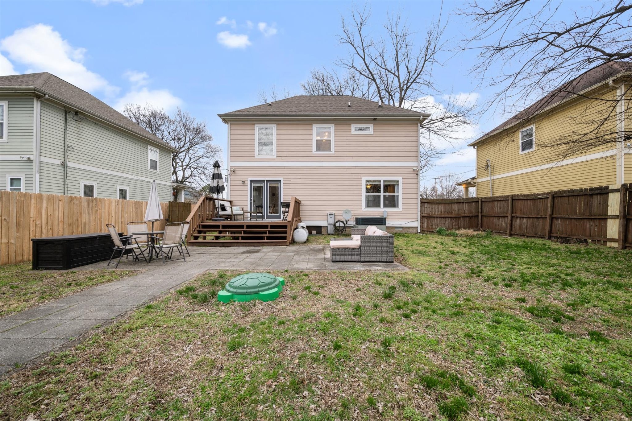 238 Treutland Ave