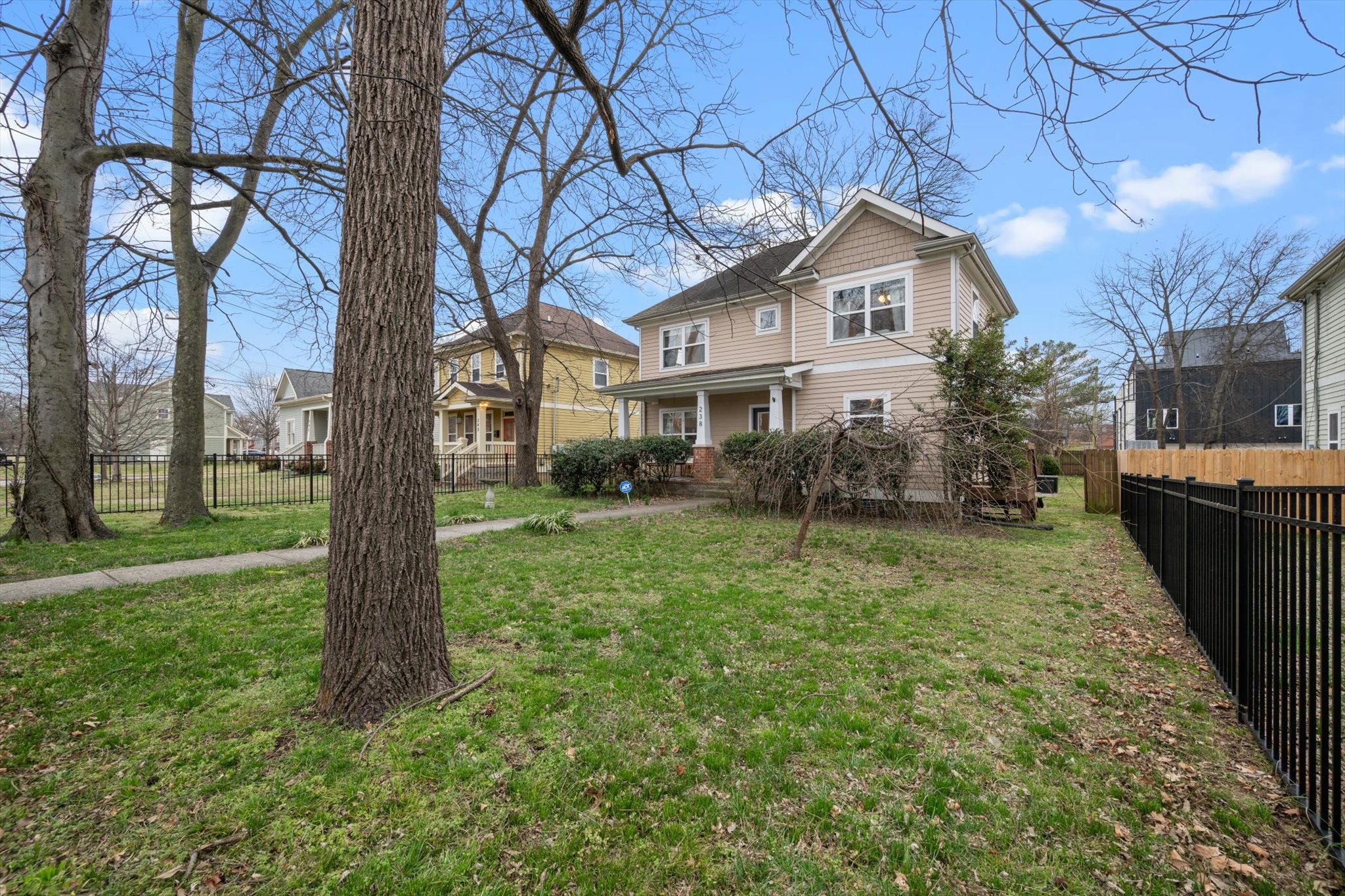 238 Treutland Ave