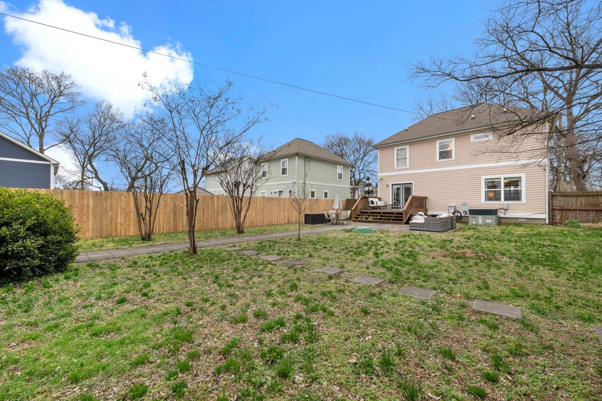 238 Treutland Ave