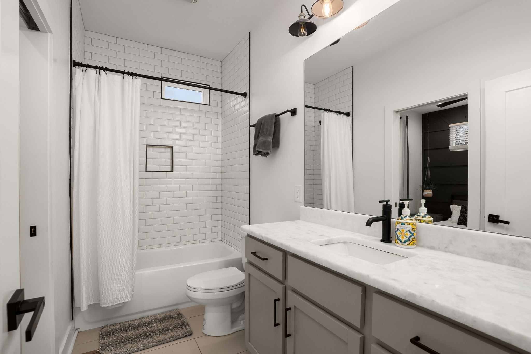 2403 Jefferson St Unit: G