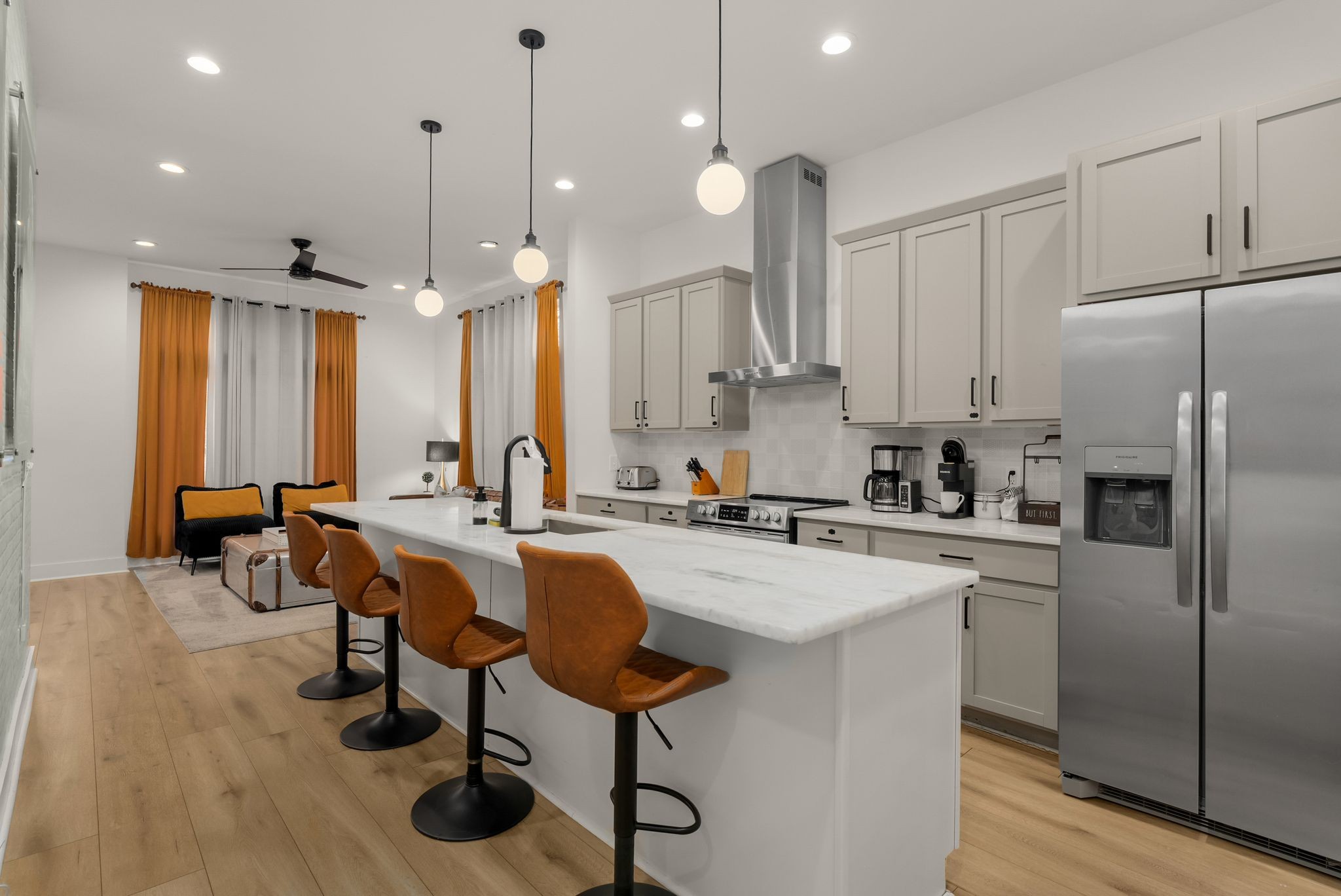 2403 Jefferson St Unit: G