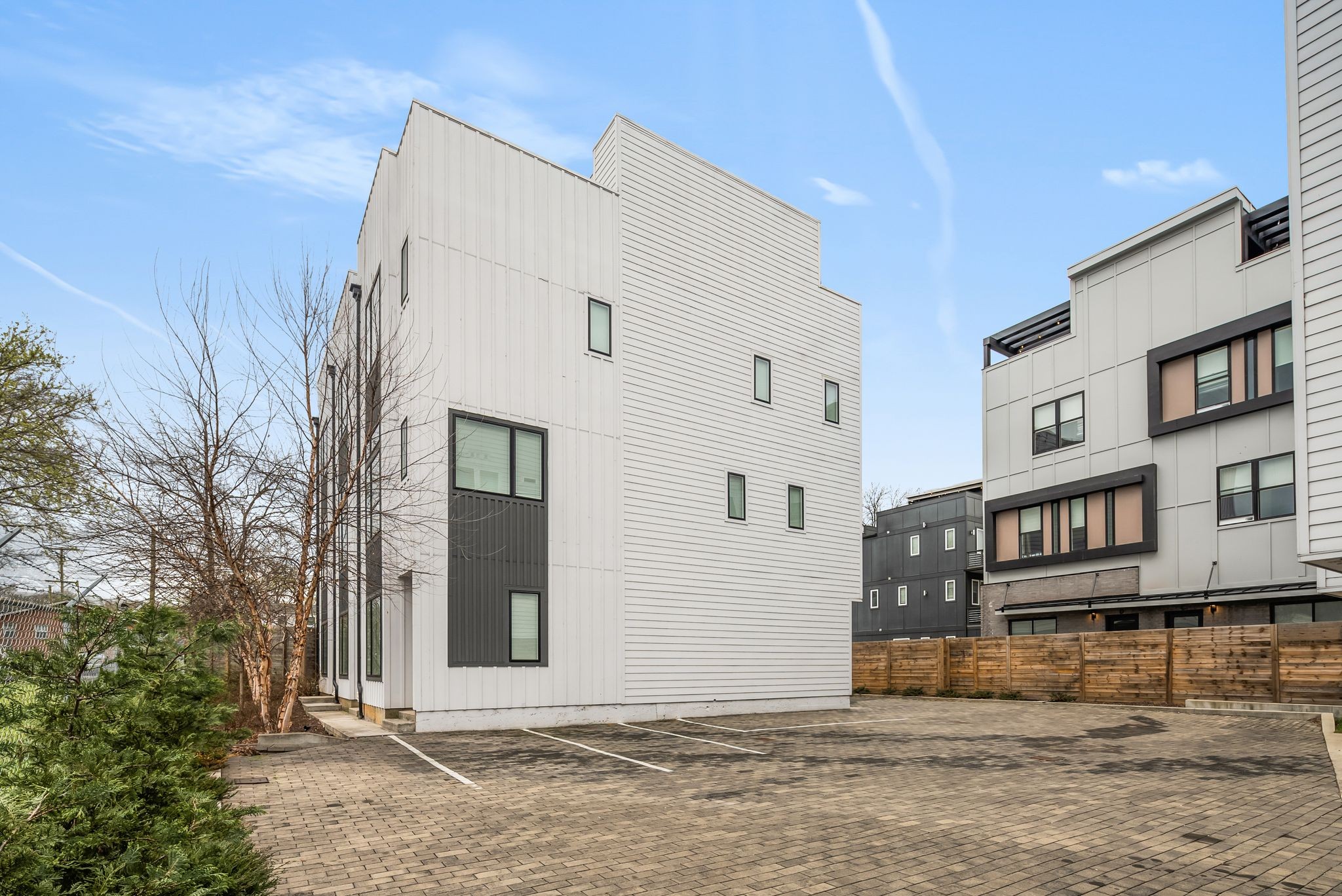 2403 Jefferson St Unit: G