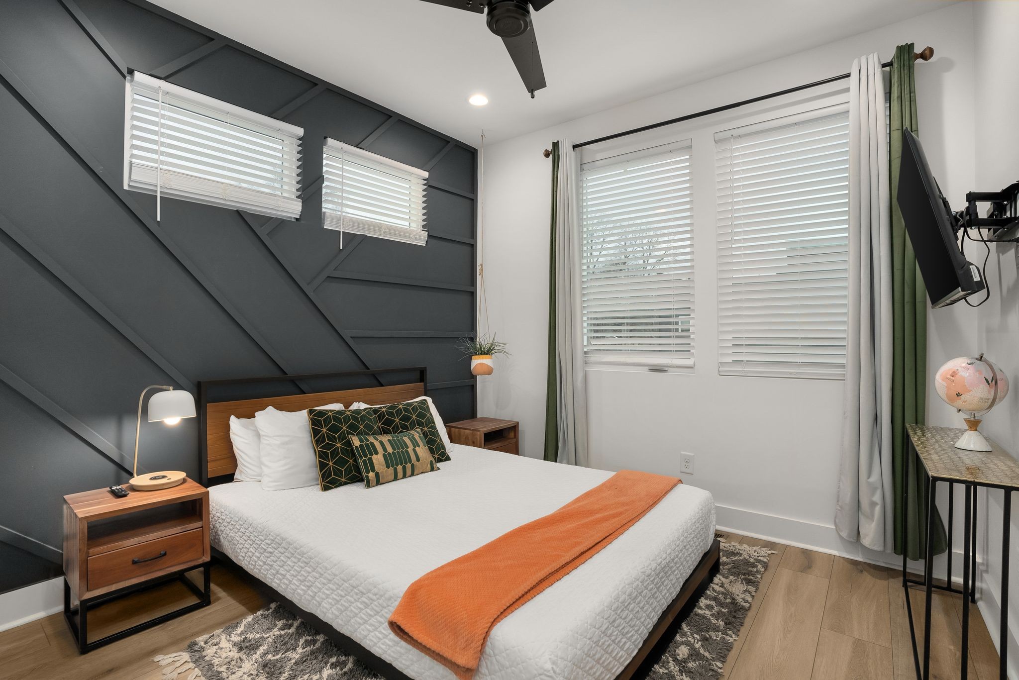 2403 Jefferson St Unit: G