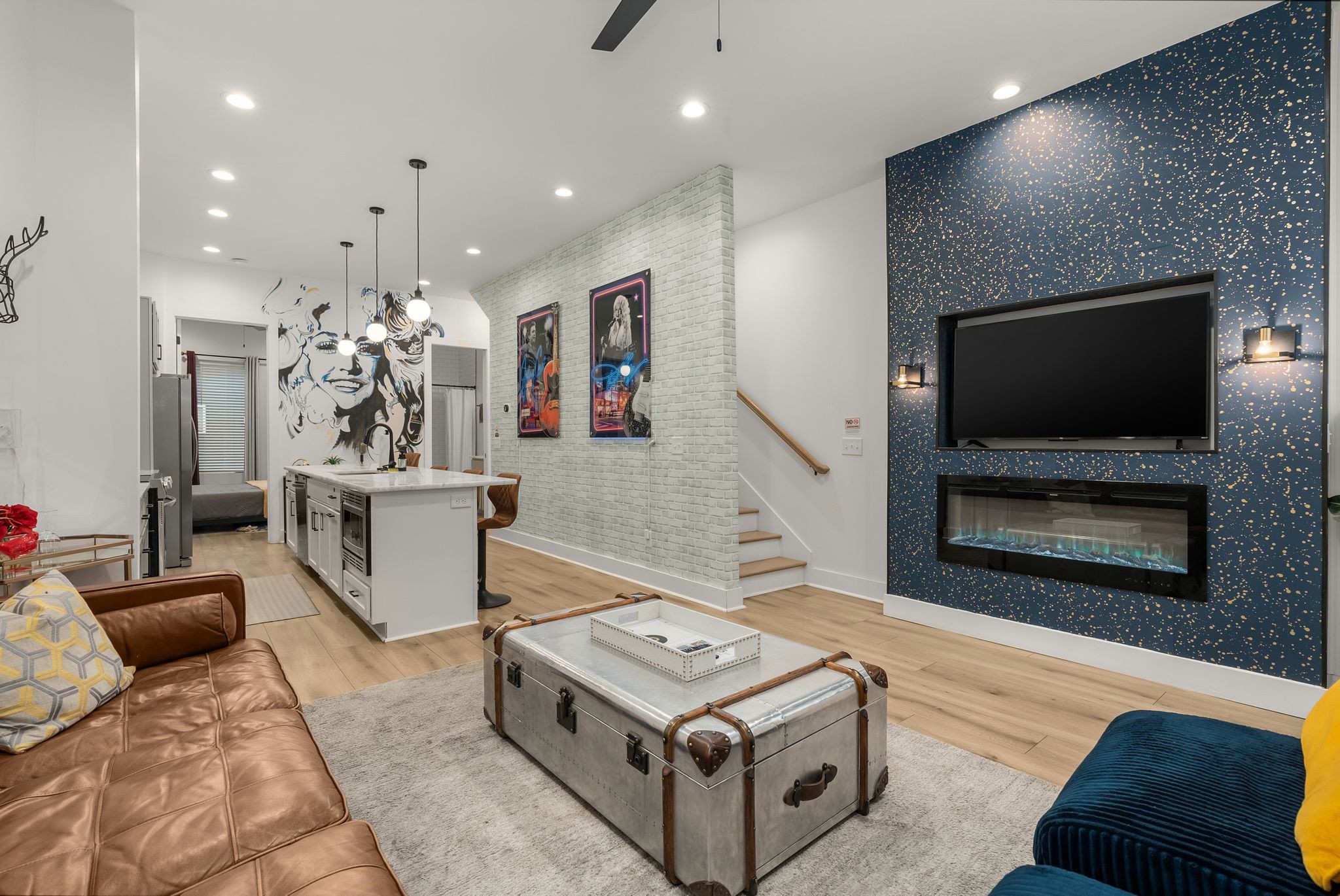 2403 Jefferson St Unit: G