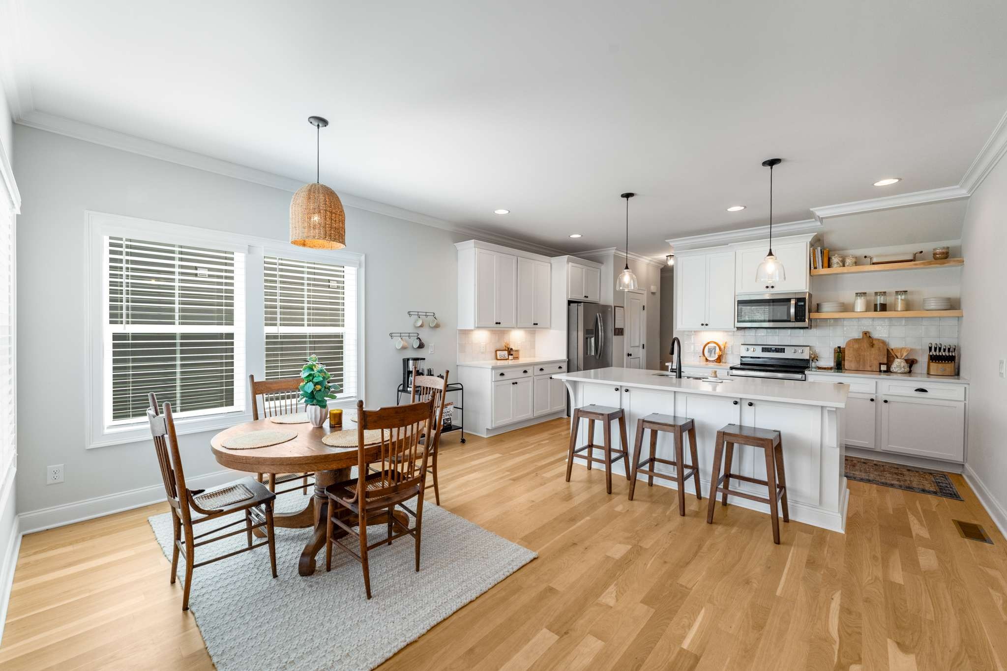 4830 Kintore Dr