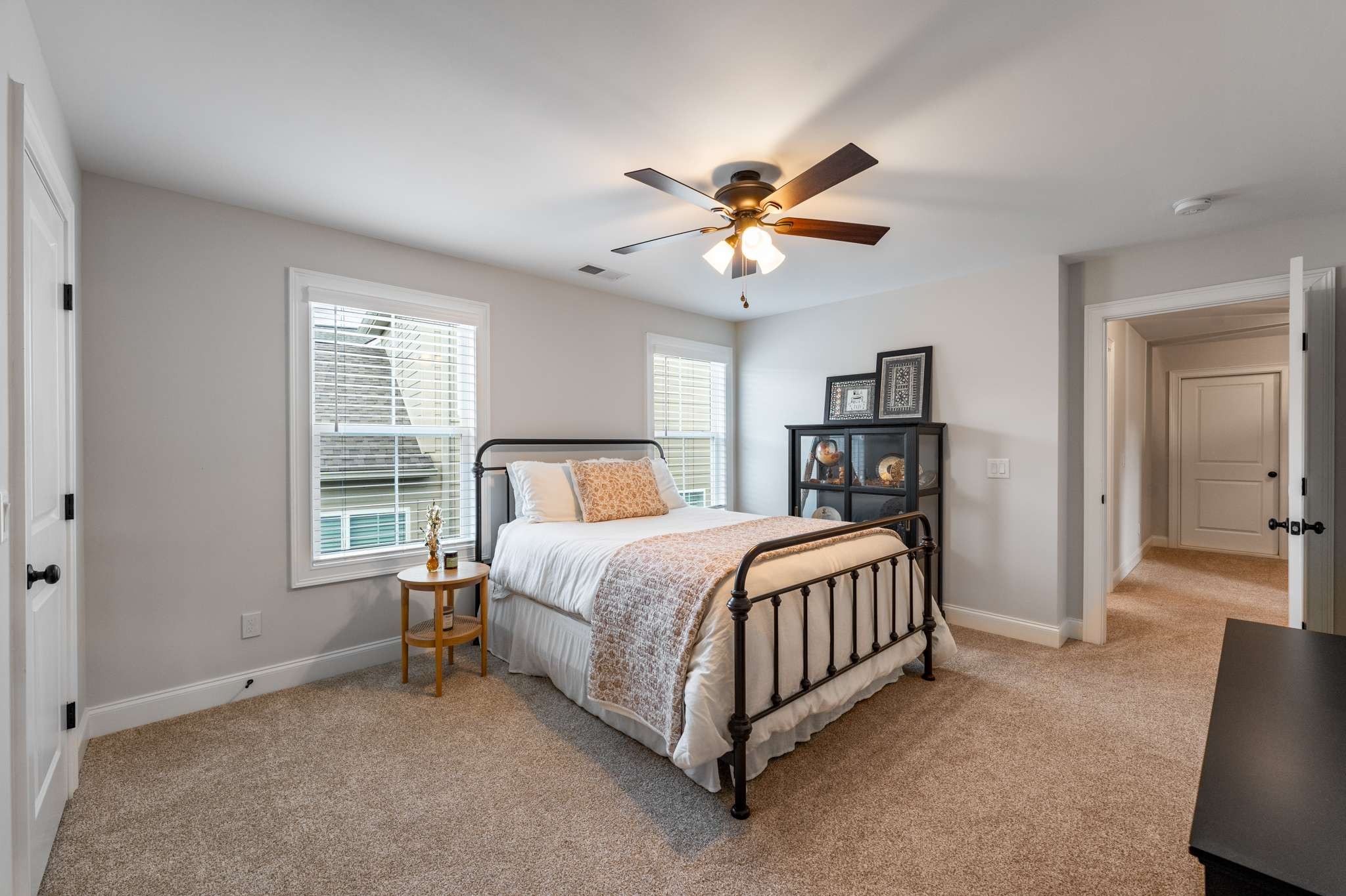 4830 Kintore Dr