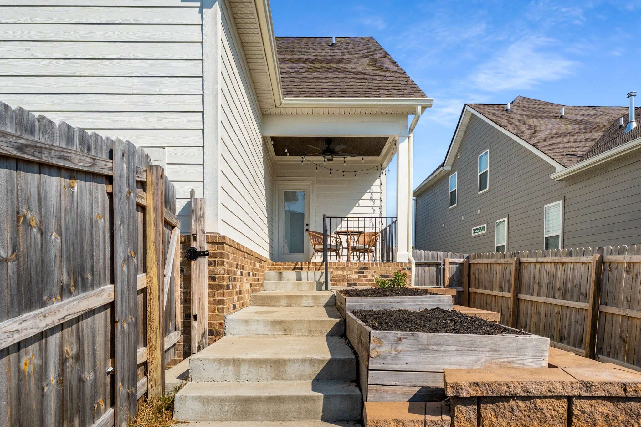 4830 Kintore Dr