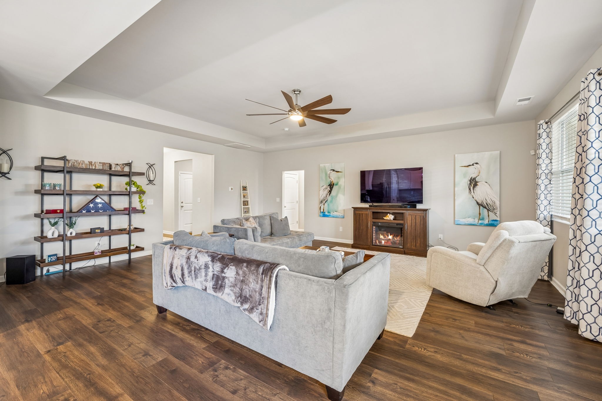 1426 Marigold Dr