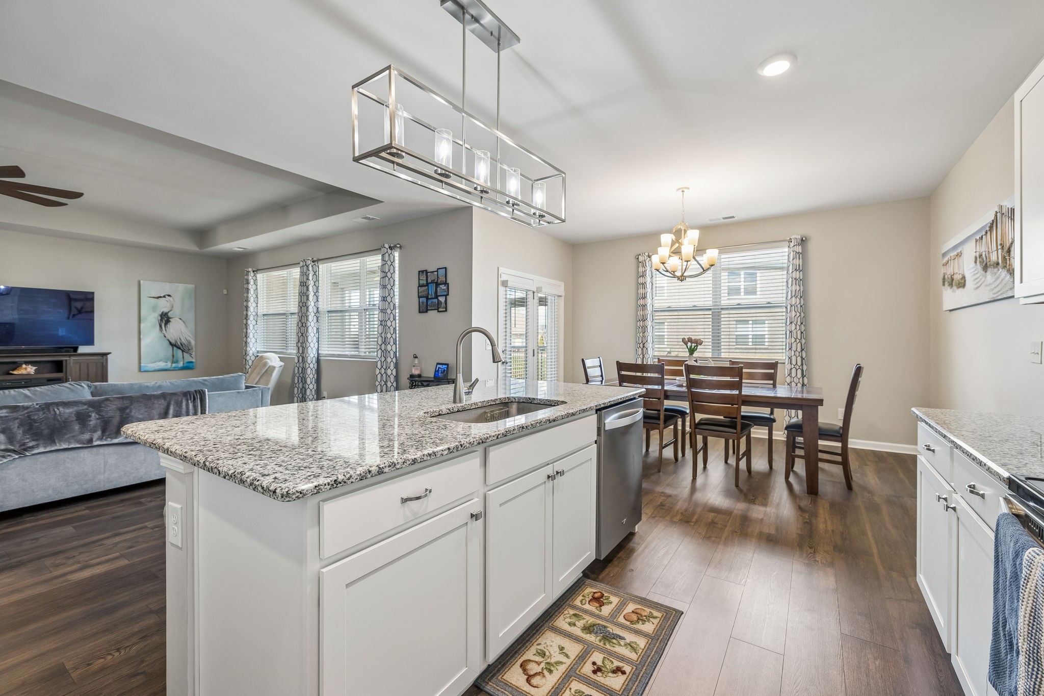 1426 Marigold Dr