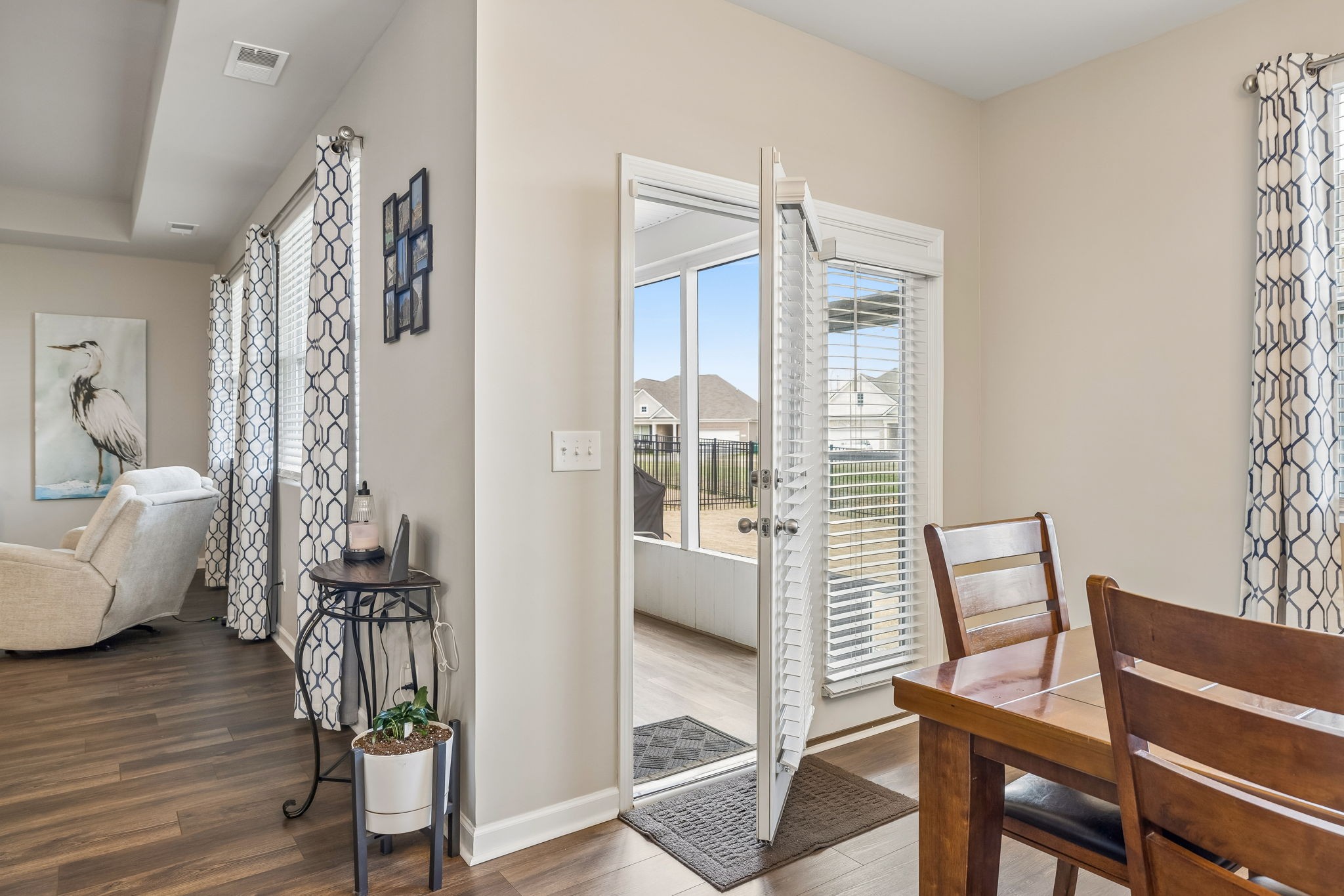 1426 Marigold Dr