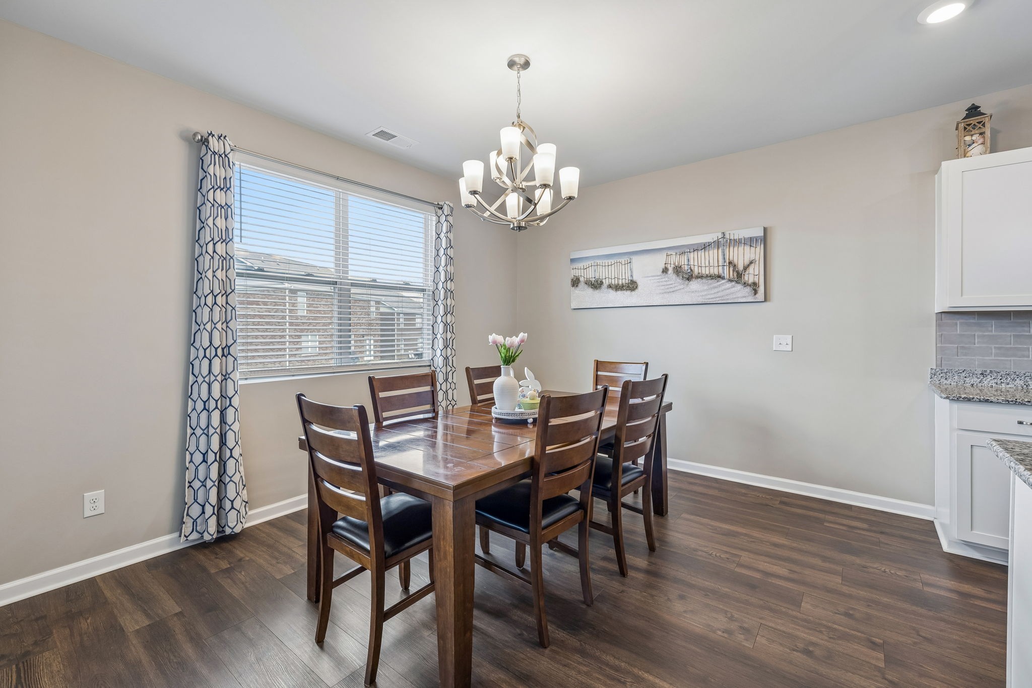 1426 Marigold Dr