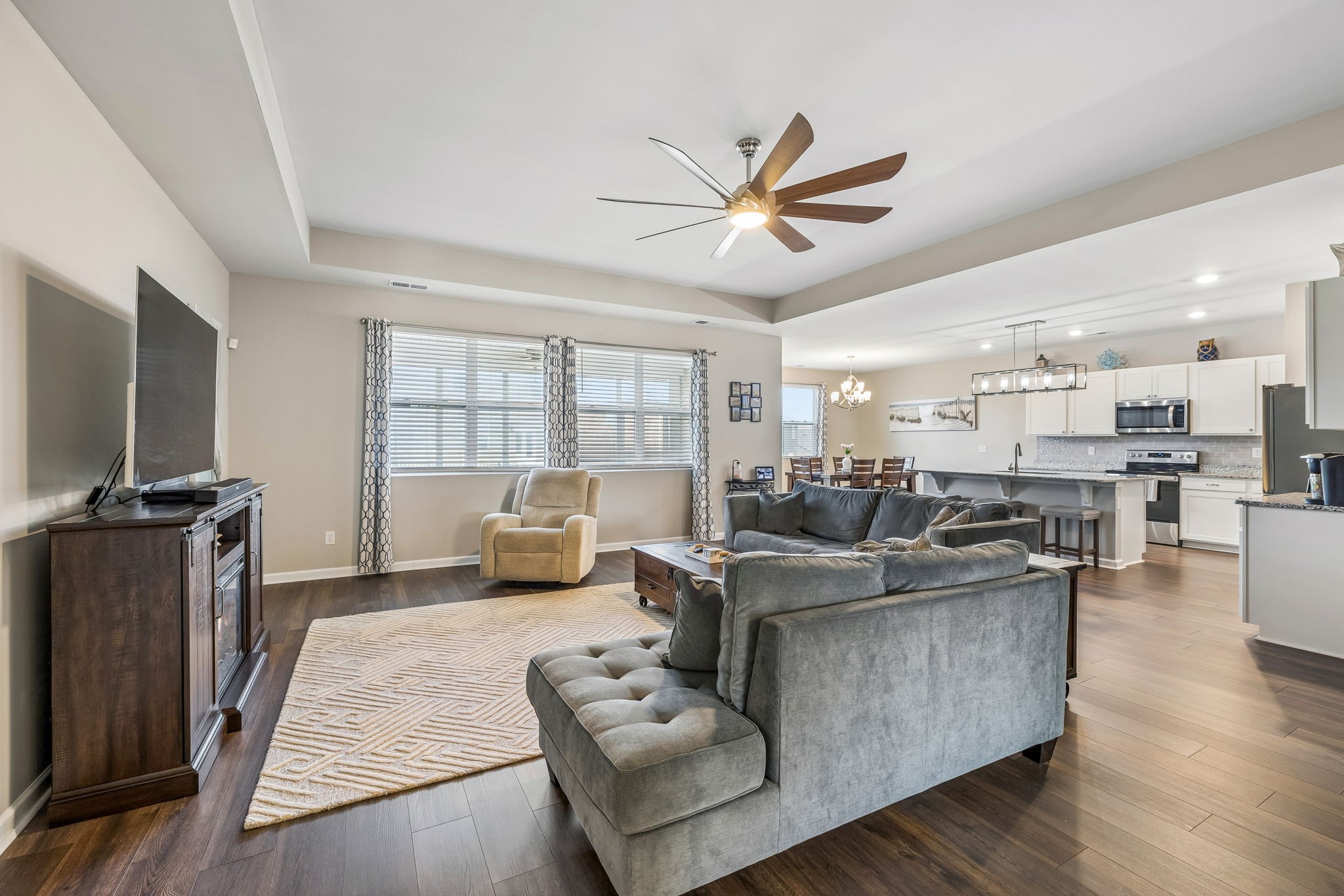 1426 Marigold Dr