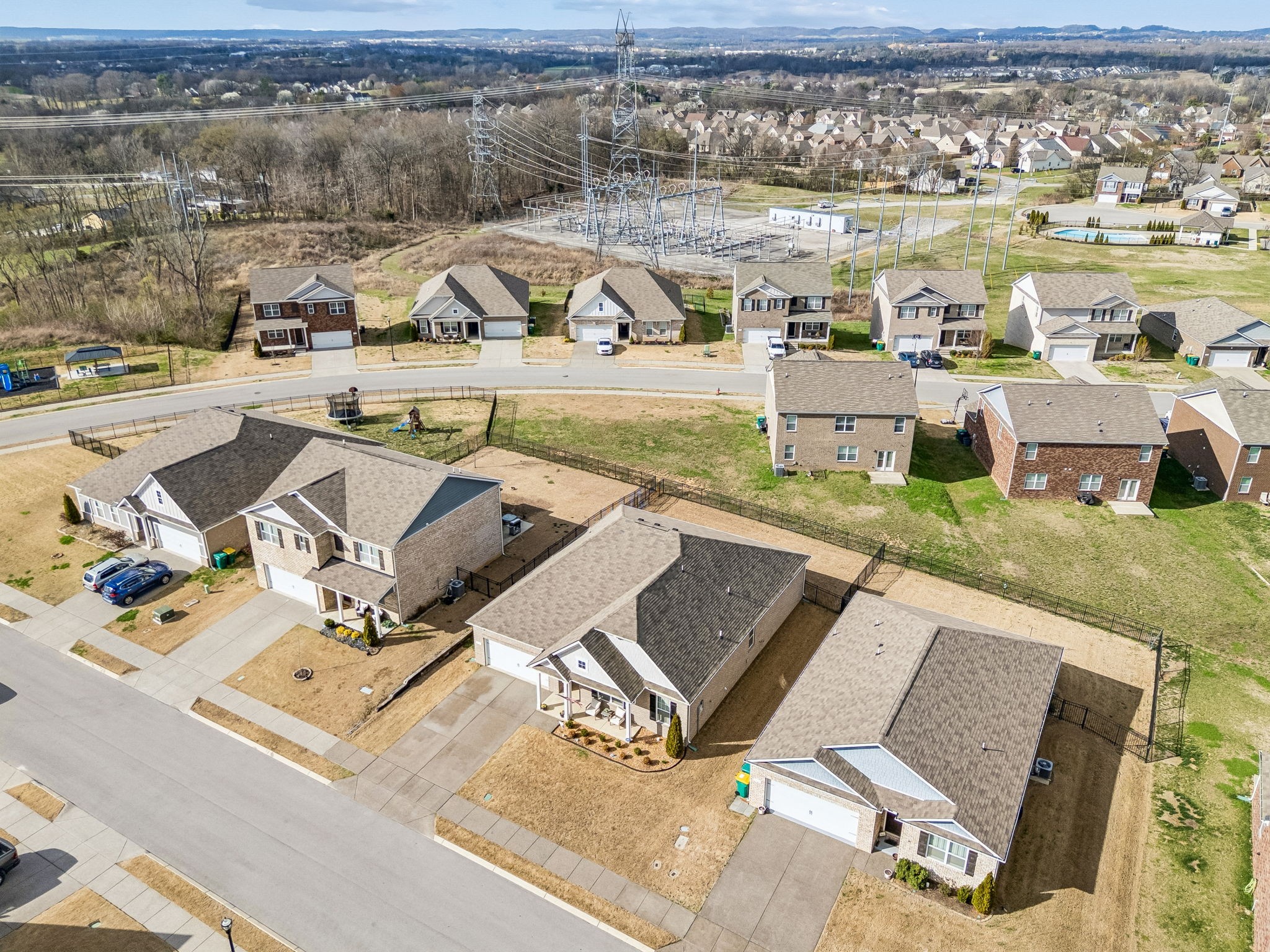 1426 Marigold Dr
