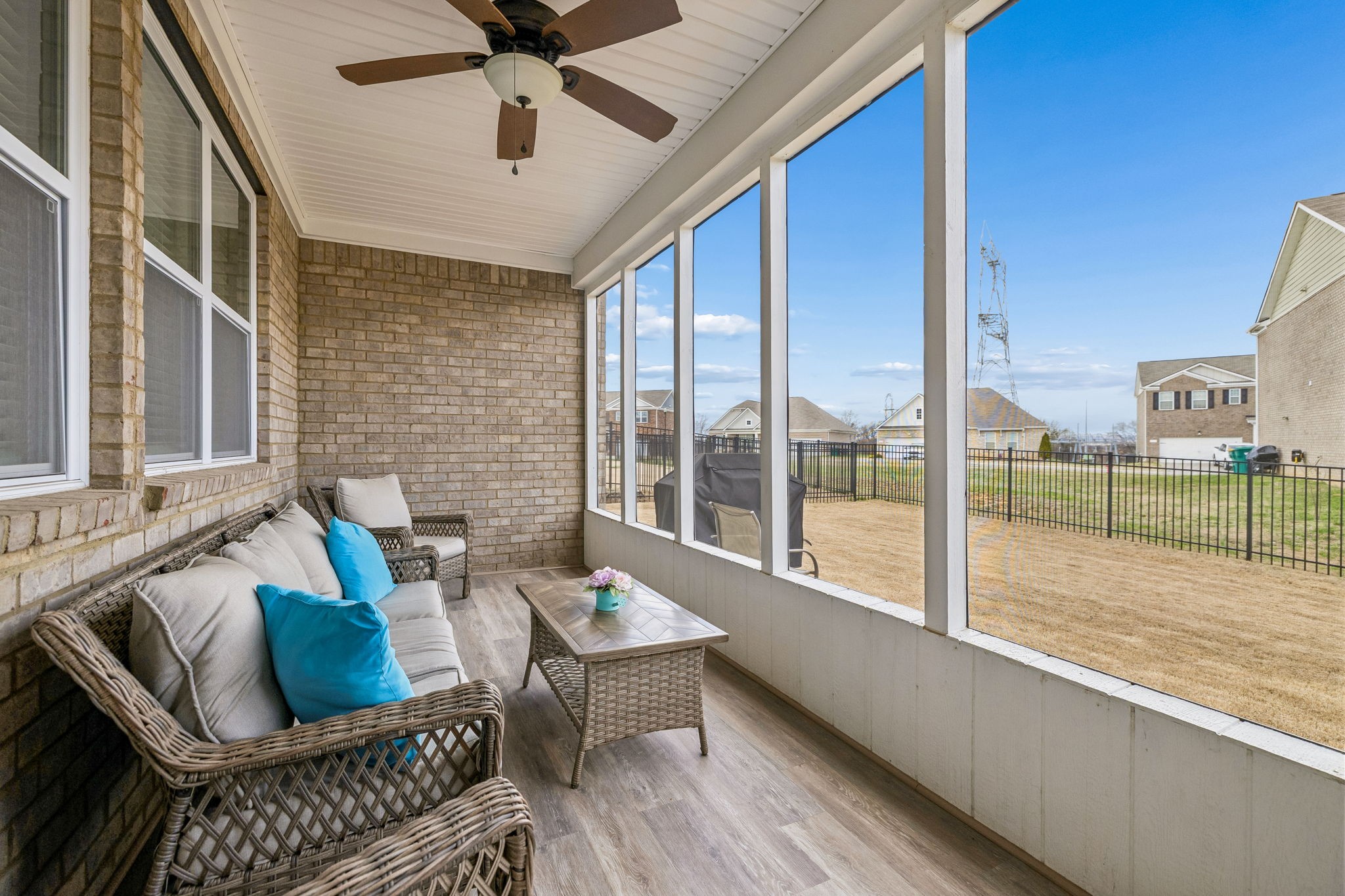 1426 Marigold Dr