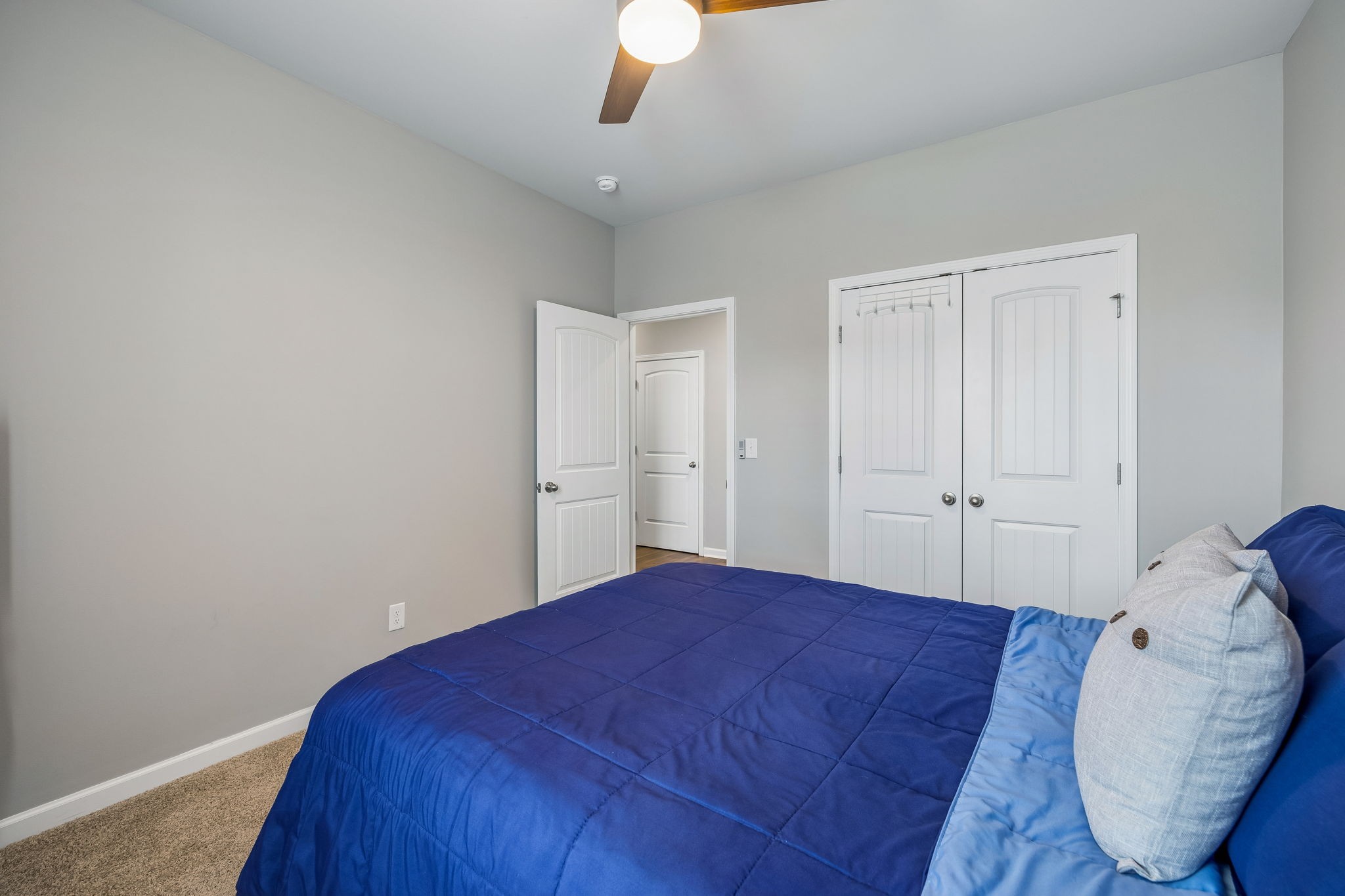1426 Marigold Dr