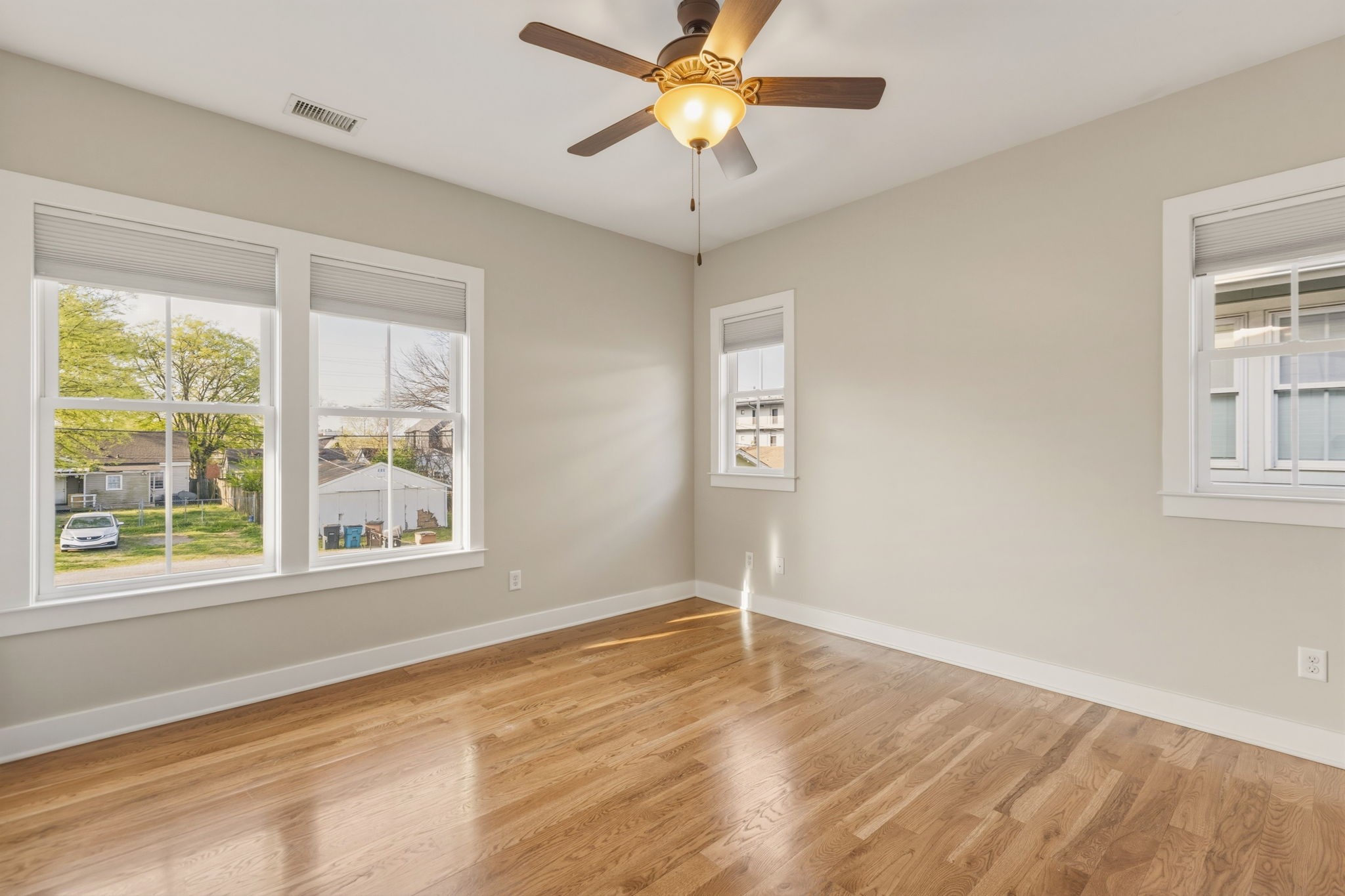 5003A Michigan Ave