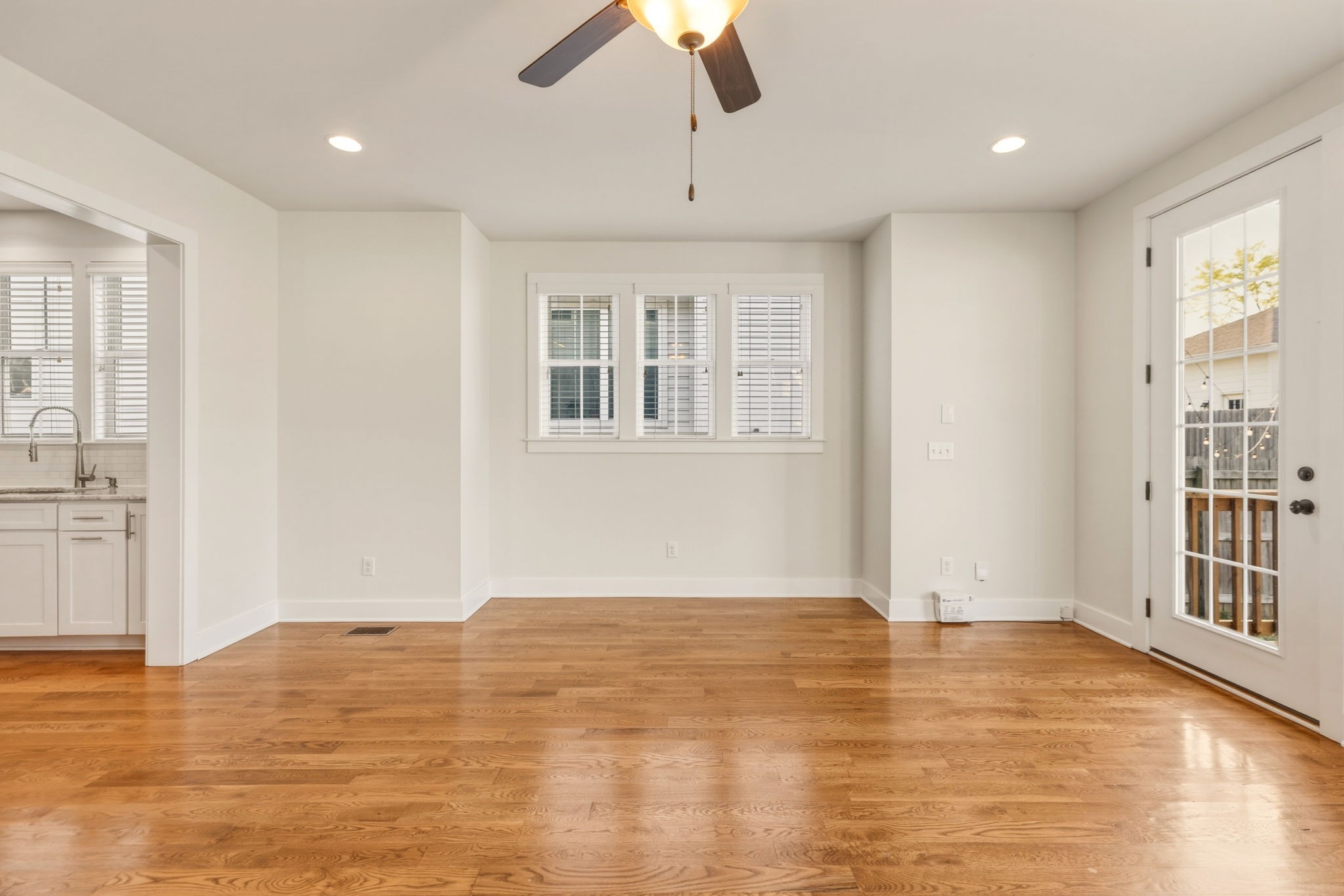 5003A Michigan Ave
