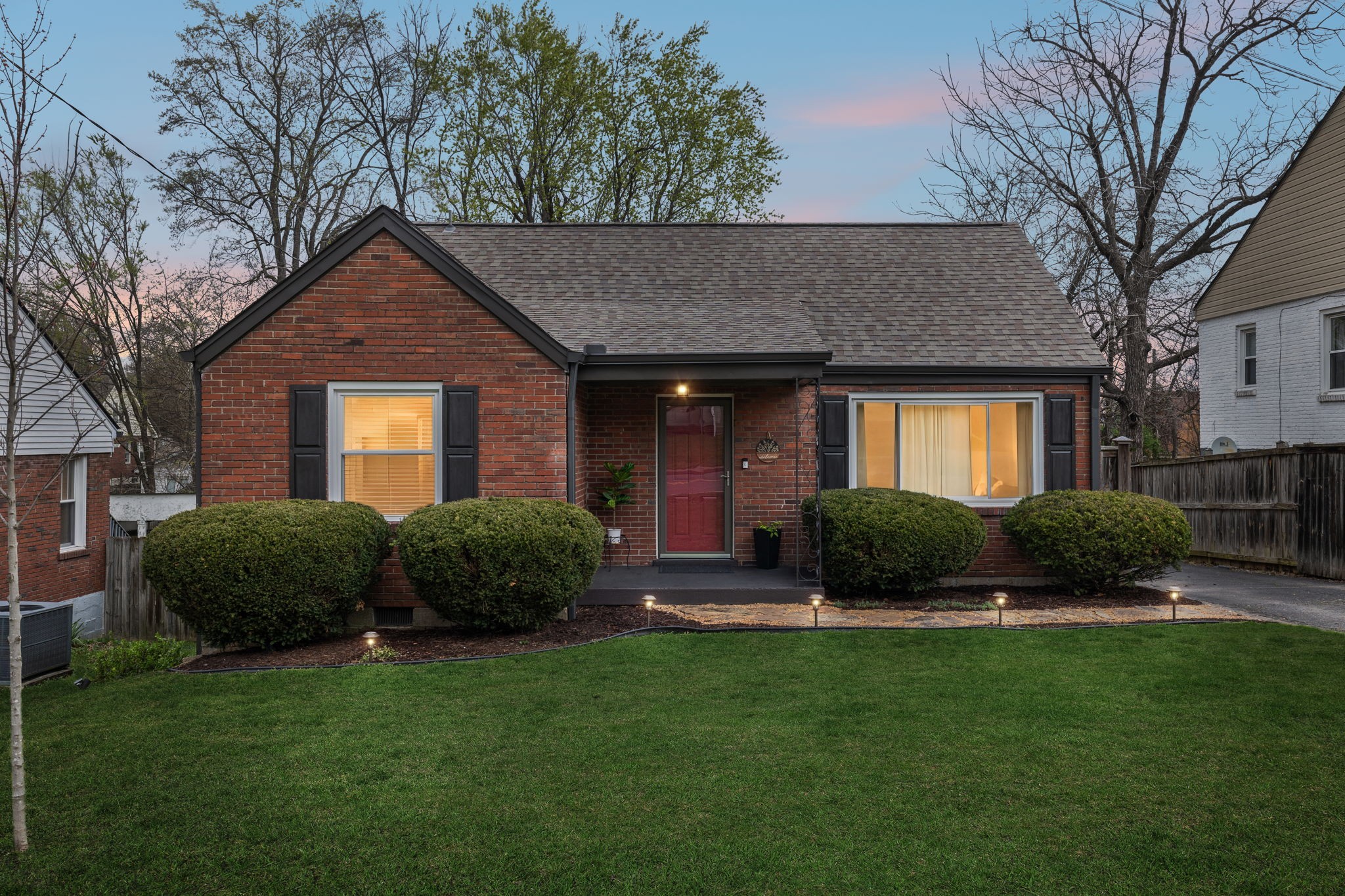 1007 Broadmoor Dr