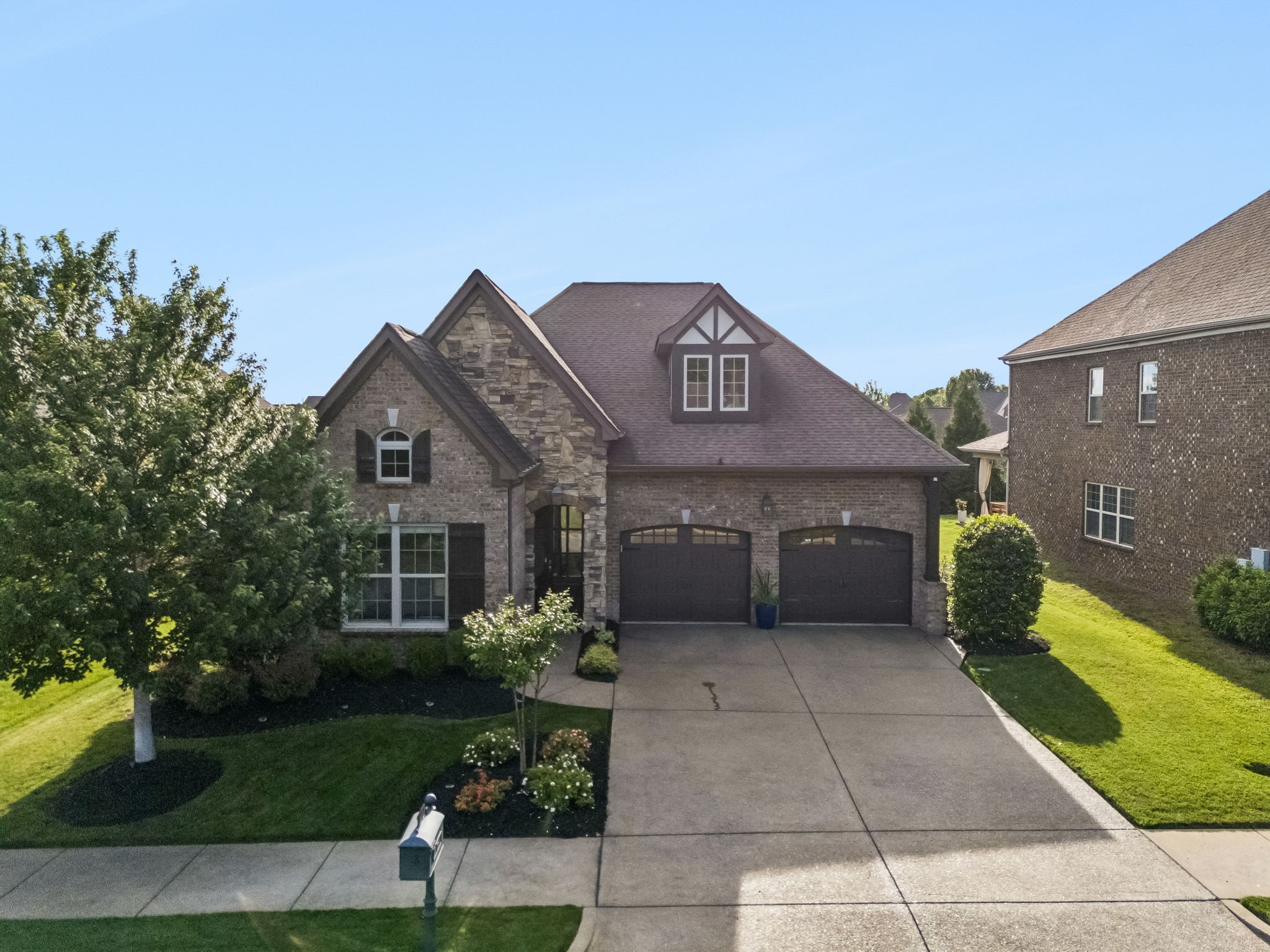 1021 Baxter Ln