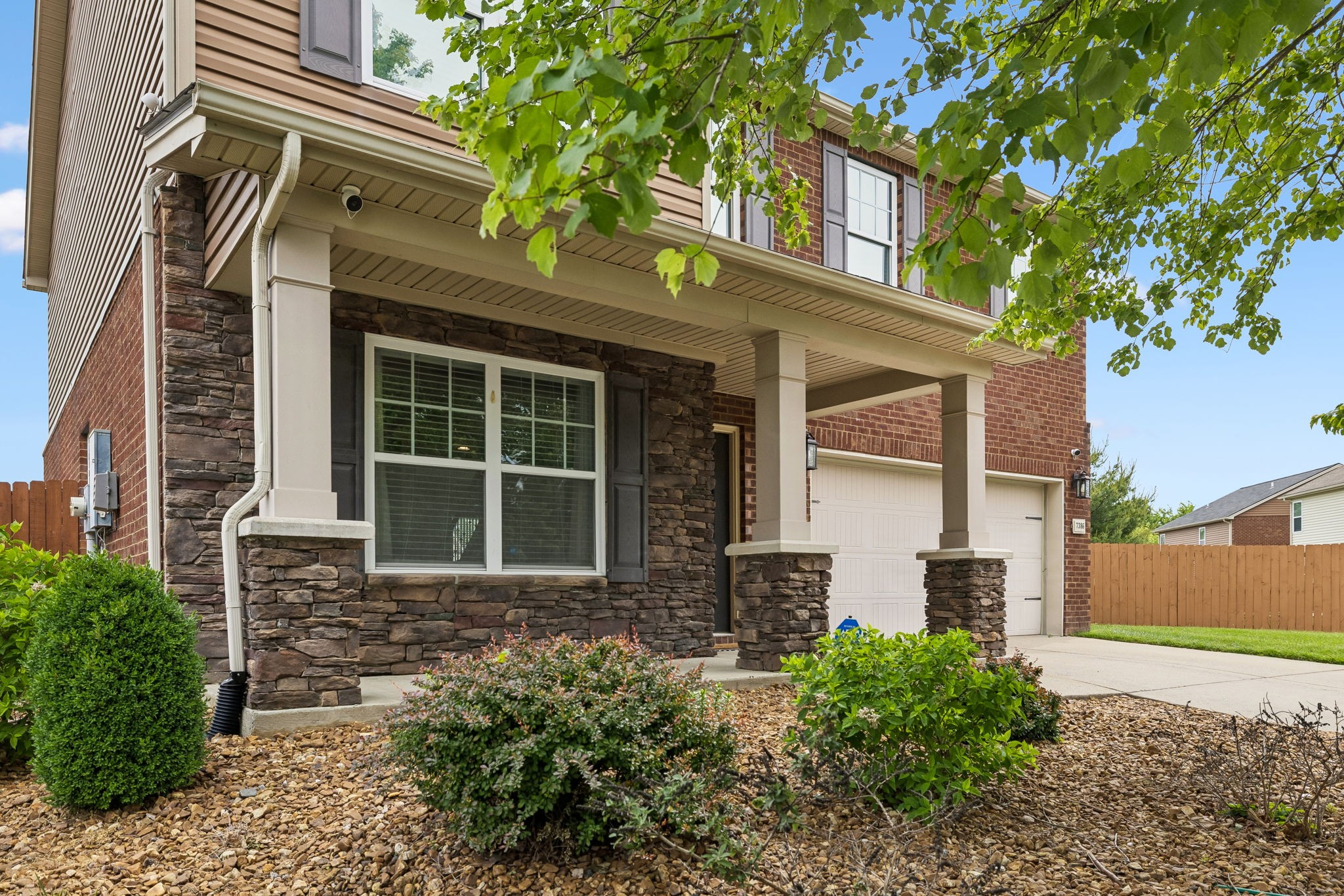 7386 Autumn Crossing Way
