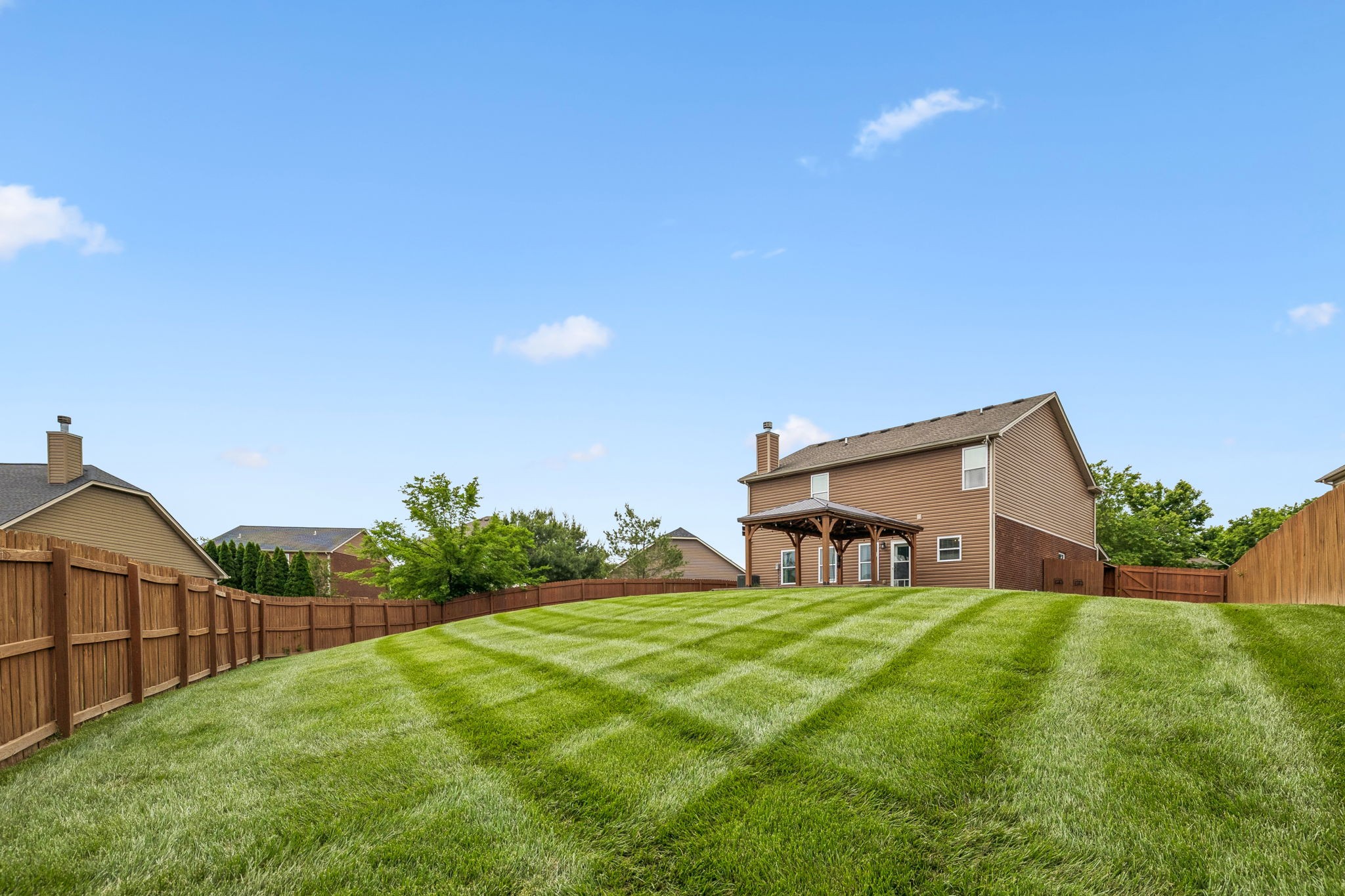 7386 Autumn Crossing Way