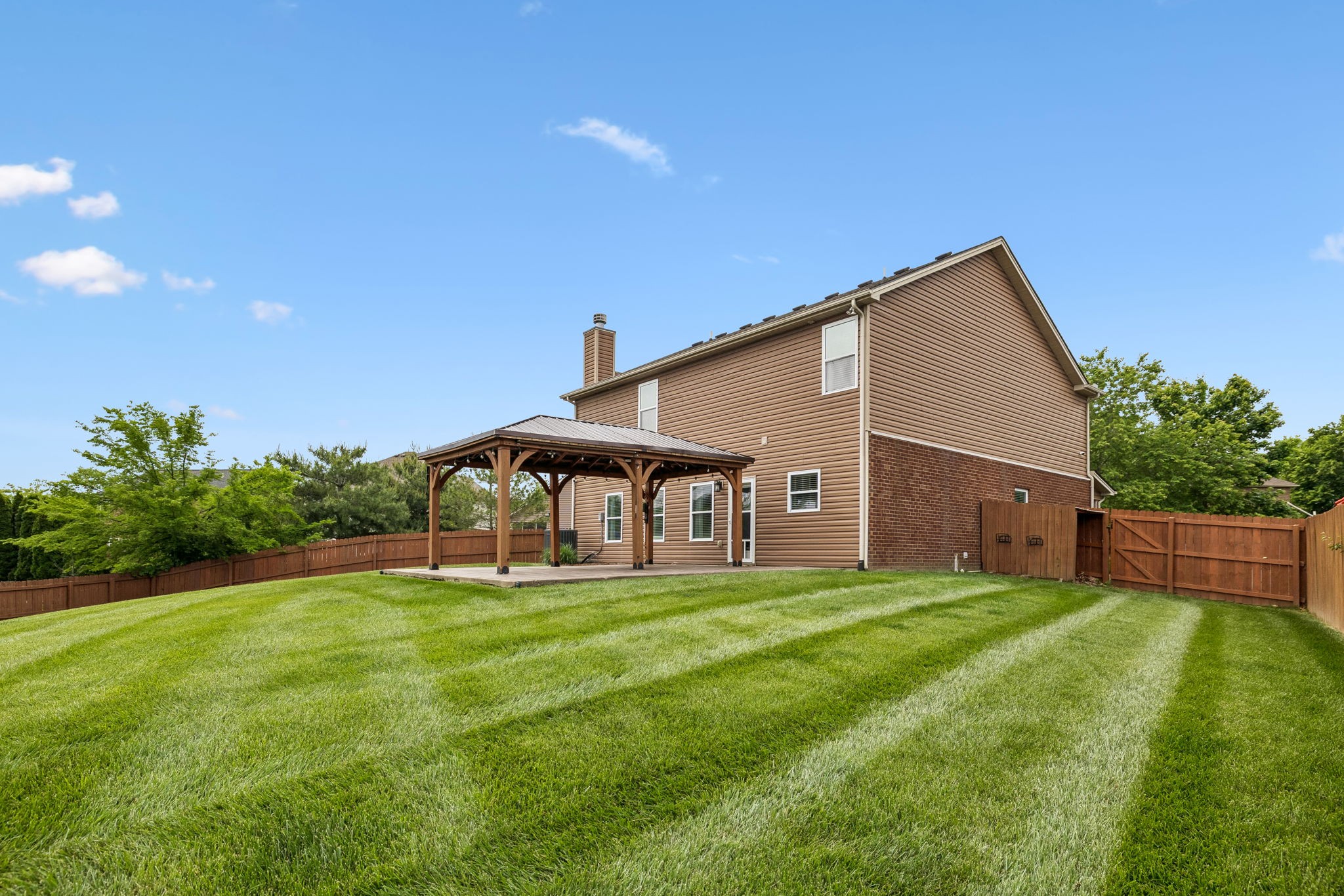 7386 Autumn Crossing Way