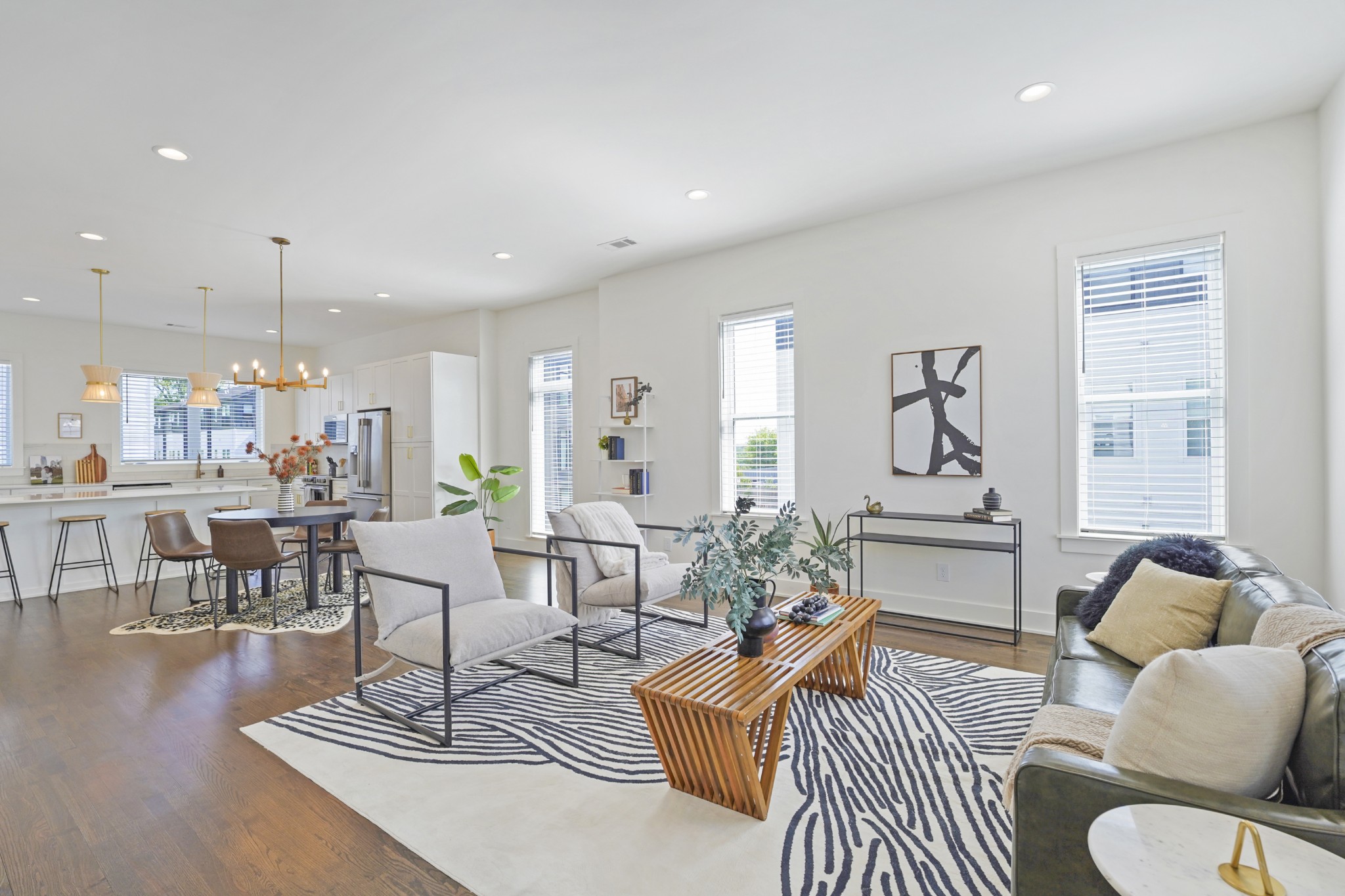 613 Vernon Ave Unit: 1