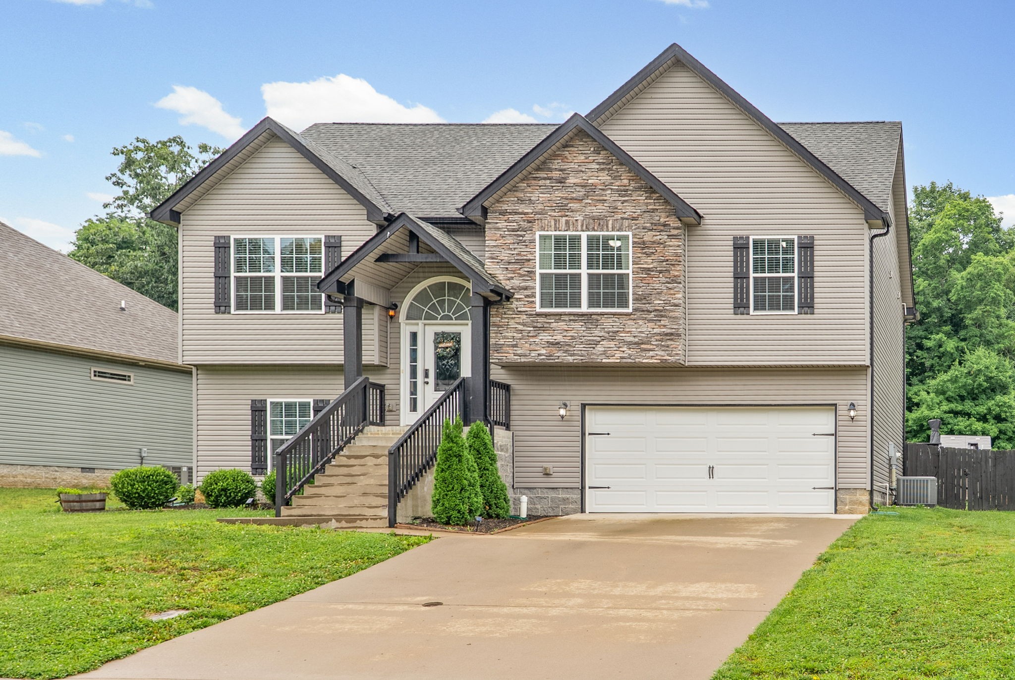 130 Sycamore Hill Dr