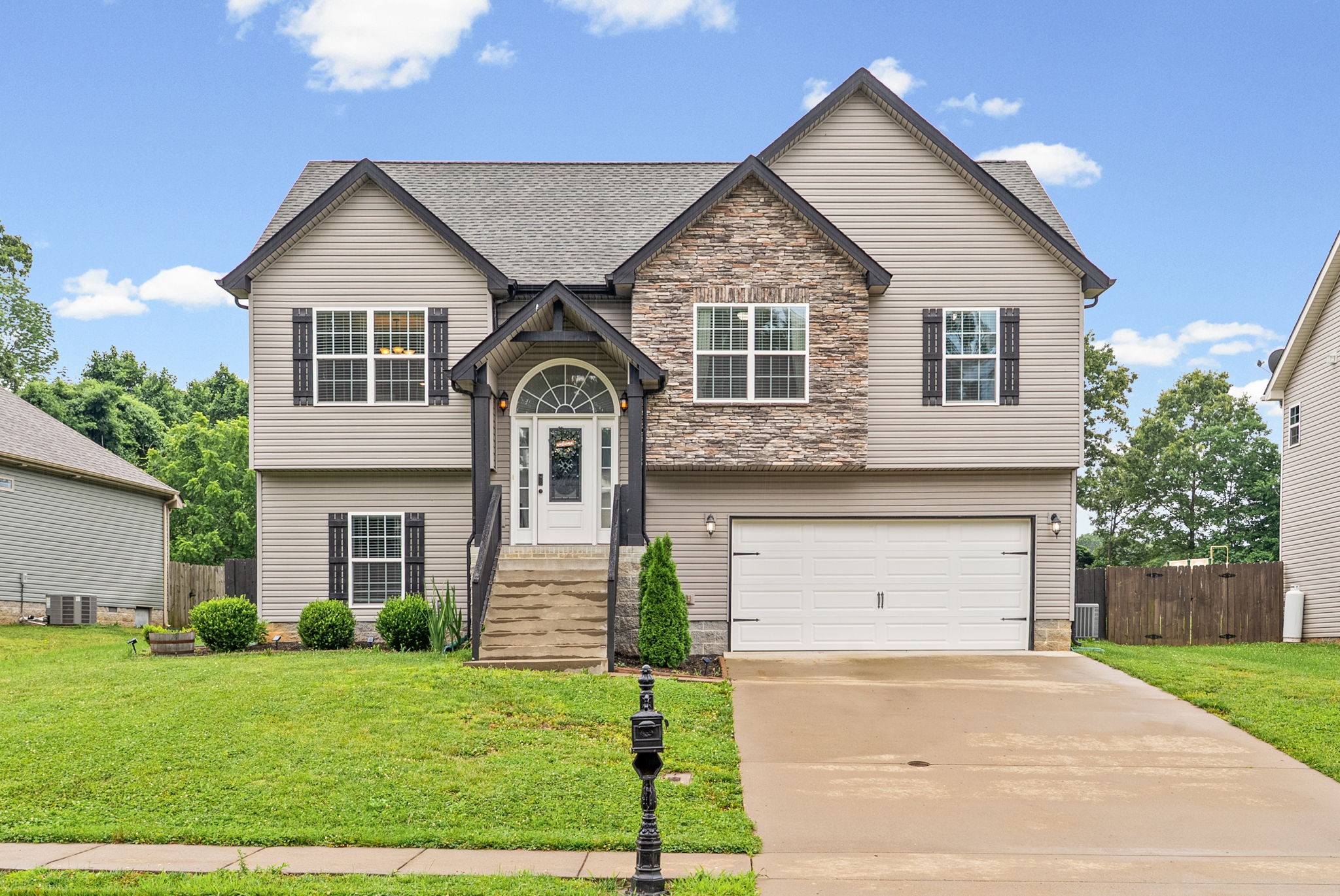 130 Sycamore Hill Dr