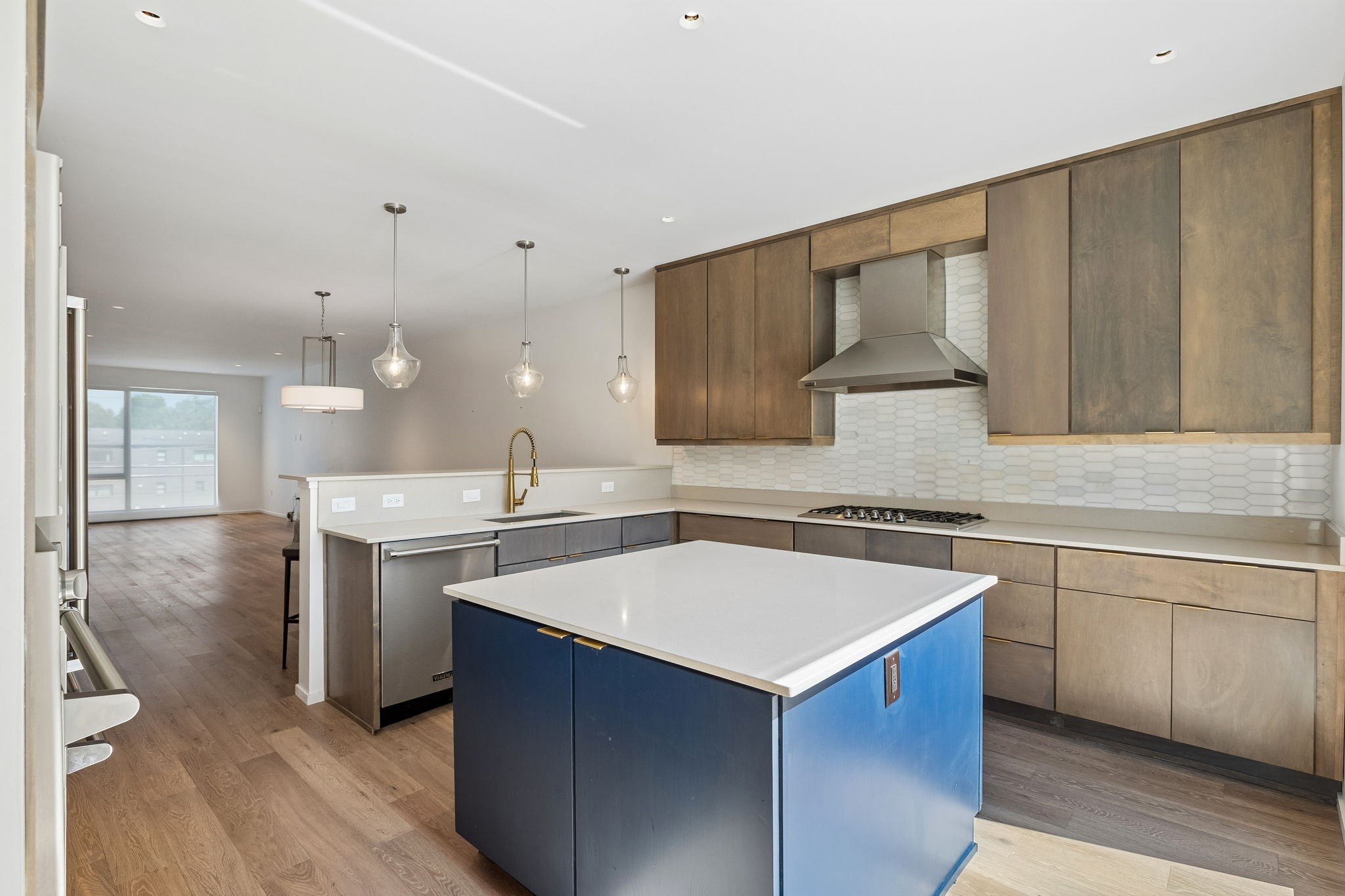 542 Little Channing Way Unit: 542