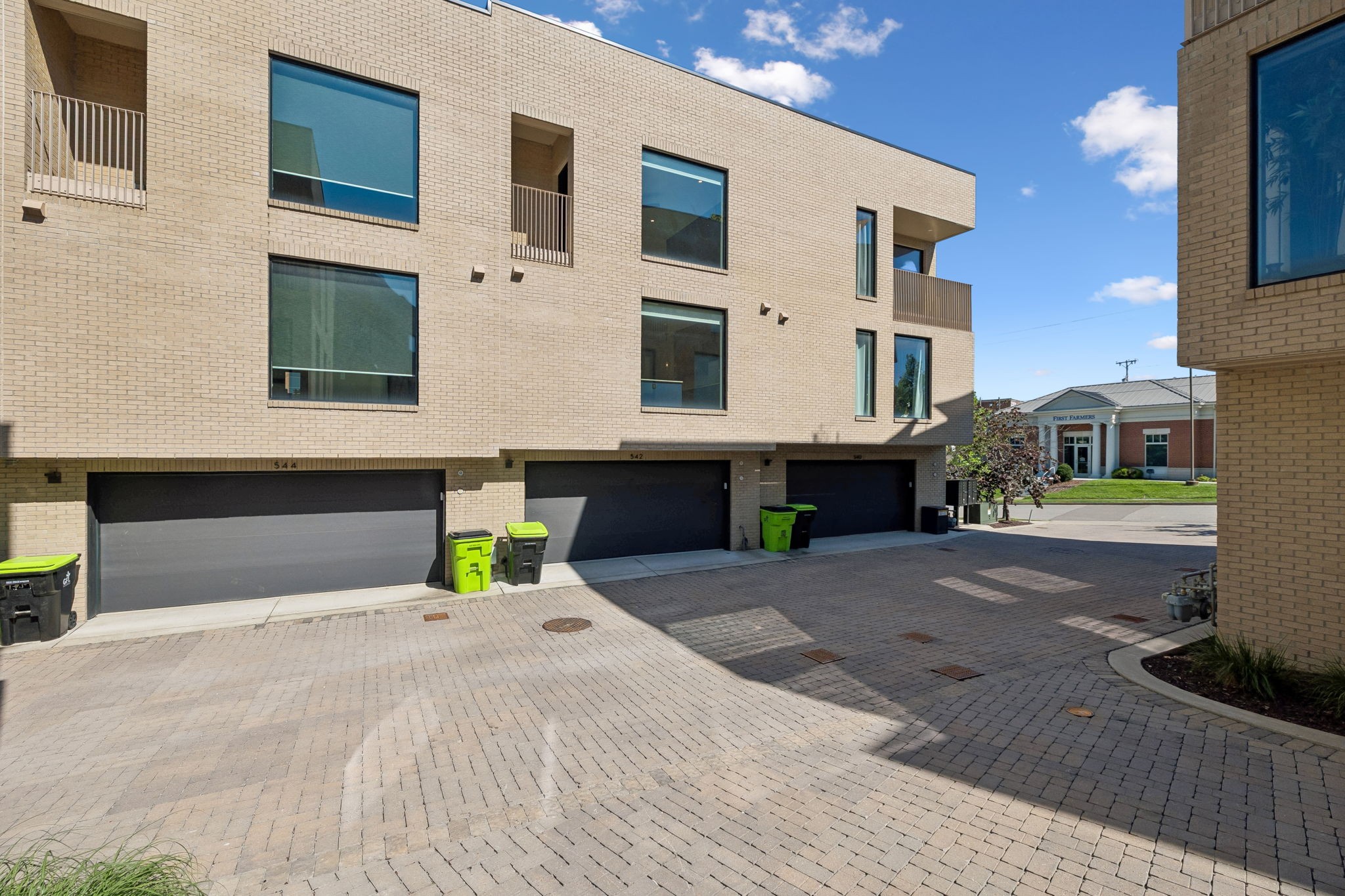 542 Little Channing Way Unit: 542