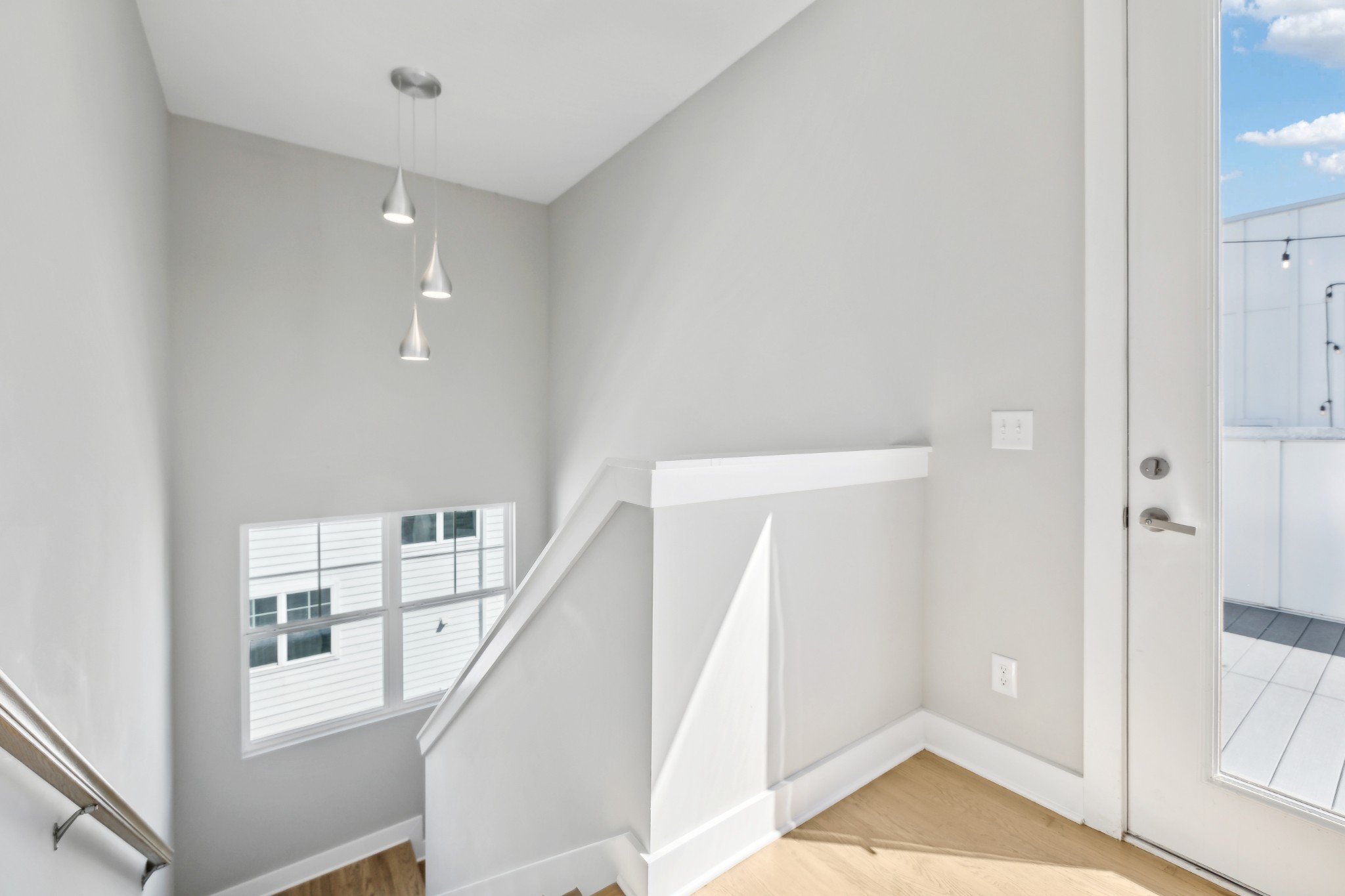 1407 Napoleon St