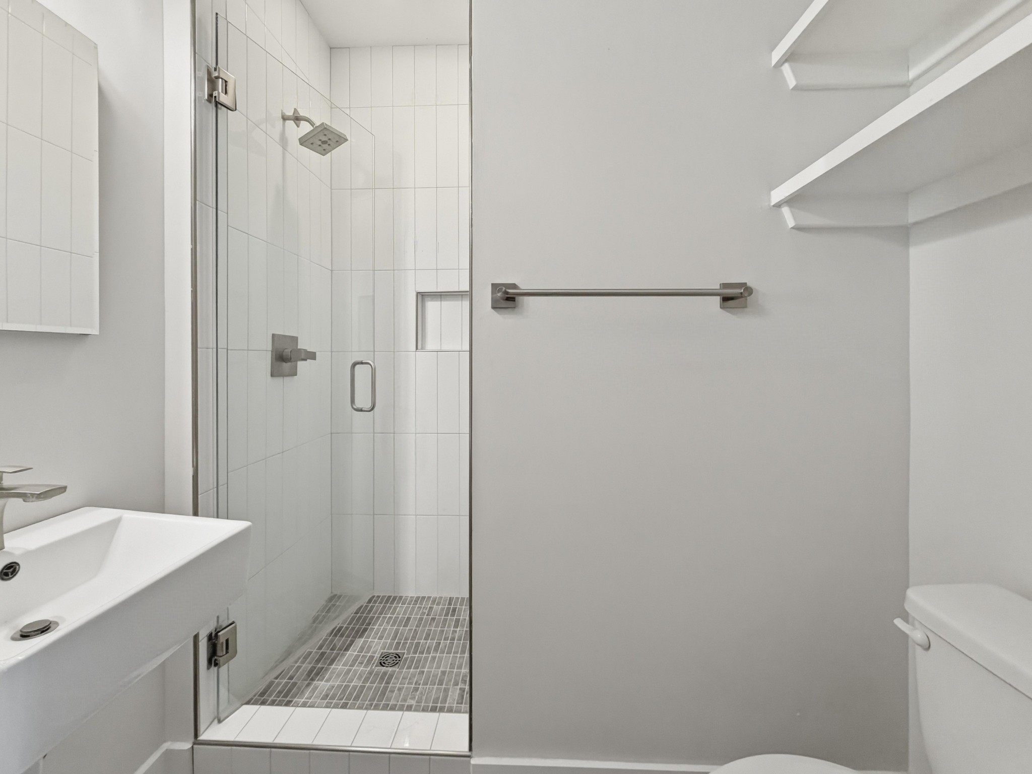 4309I Gallatin Pike Unit: I