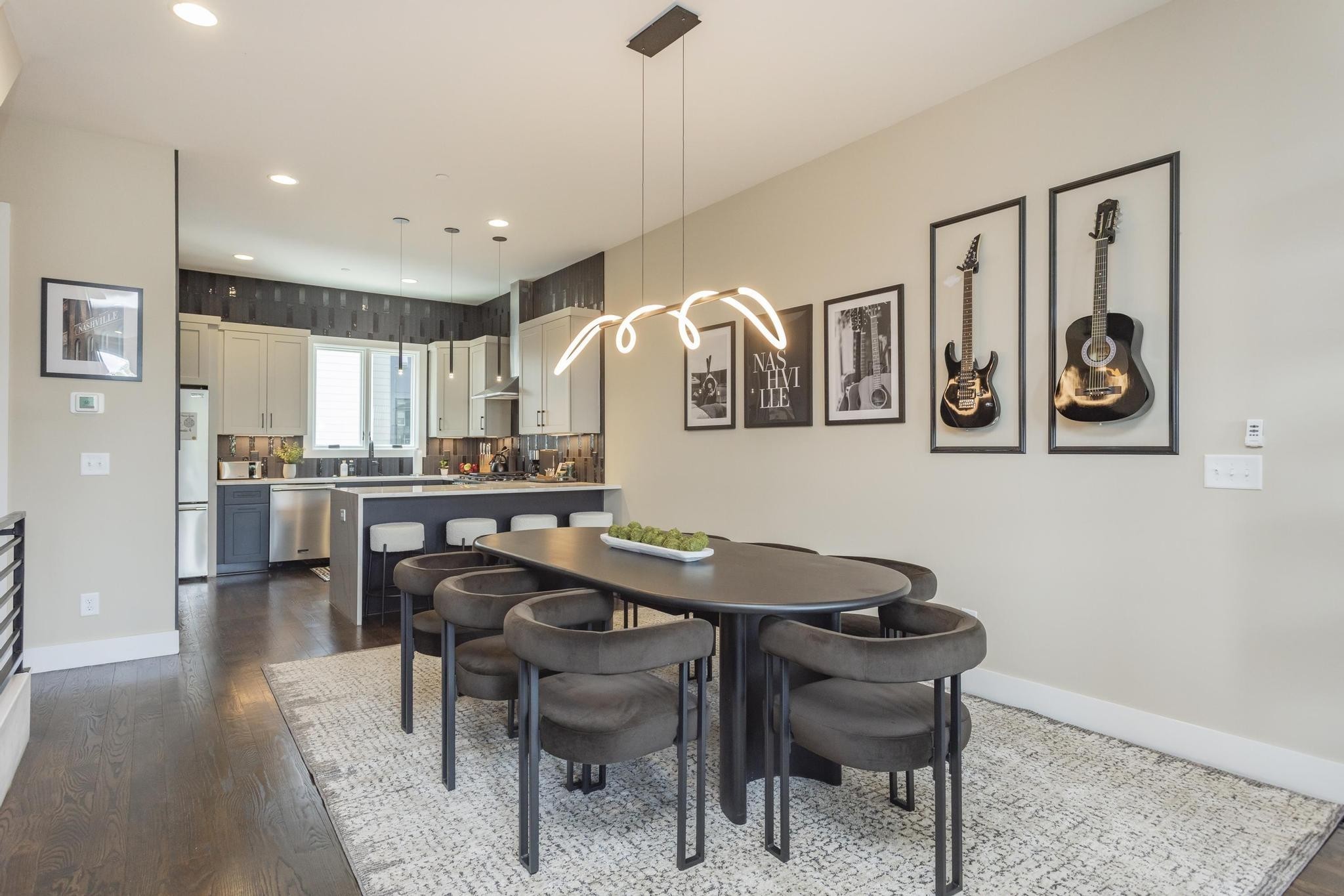 1013 Rev Dr Enoch Jones Blvd Unit: 10