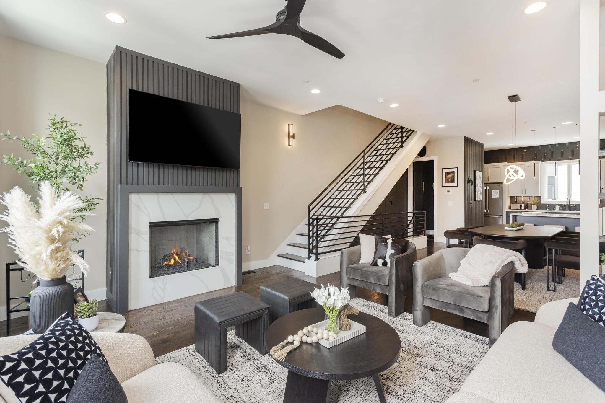 1013 Rev Dr Enoch Jones Blvd Unit: 10