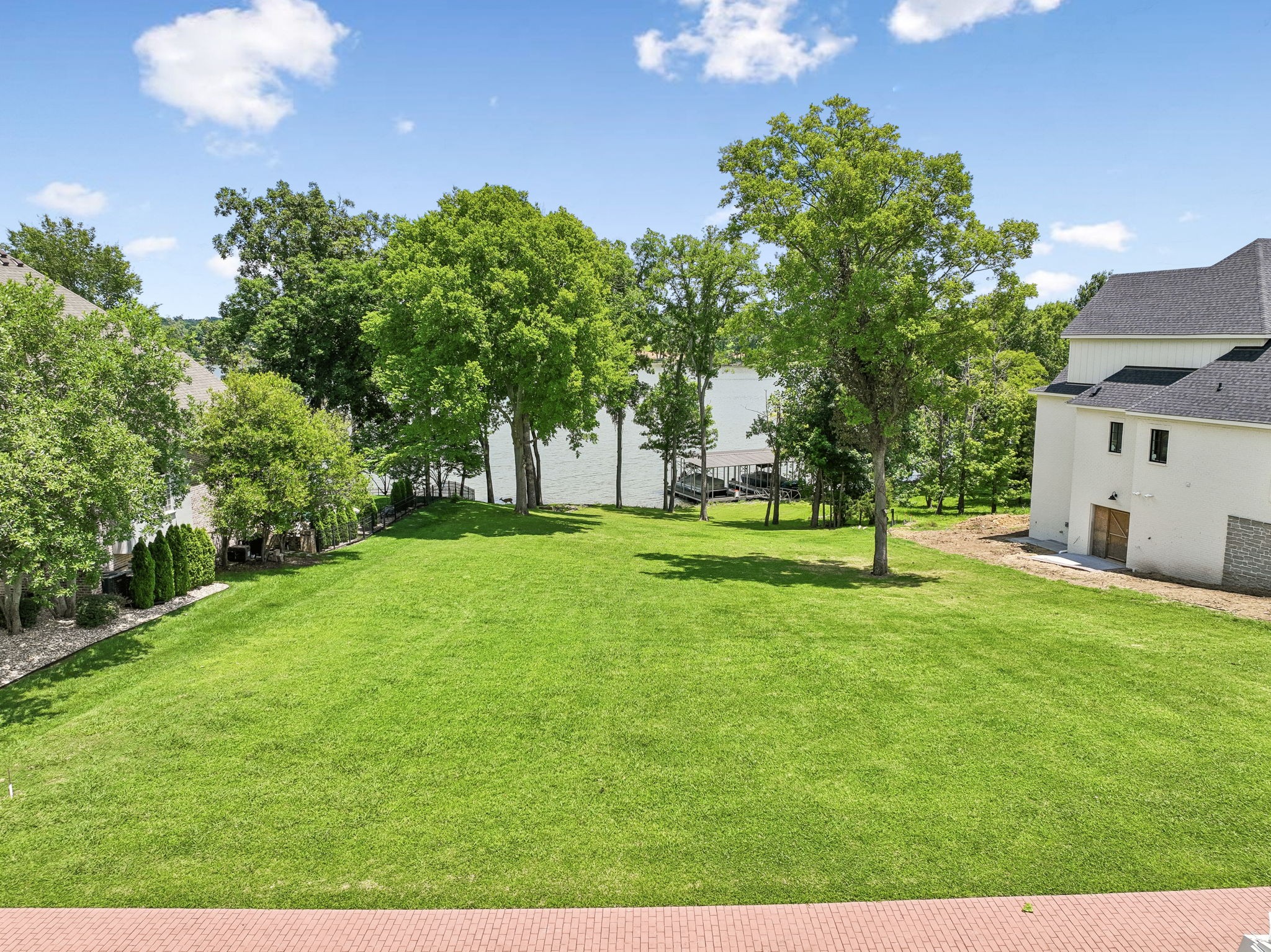 822 Plantation Way