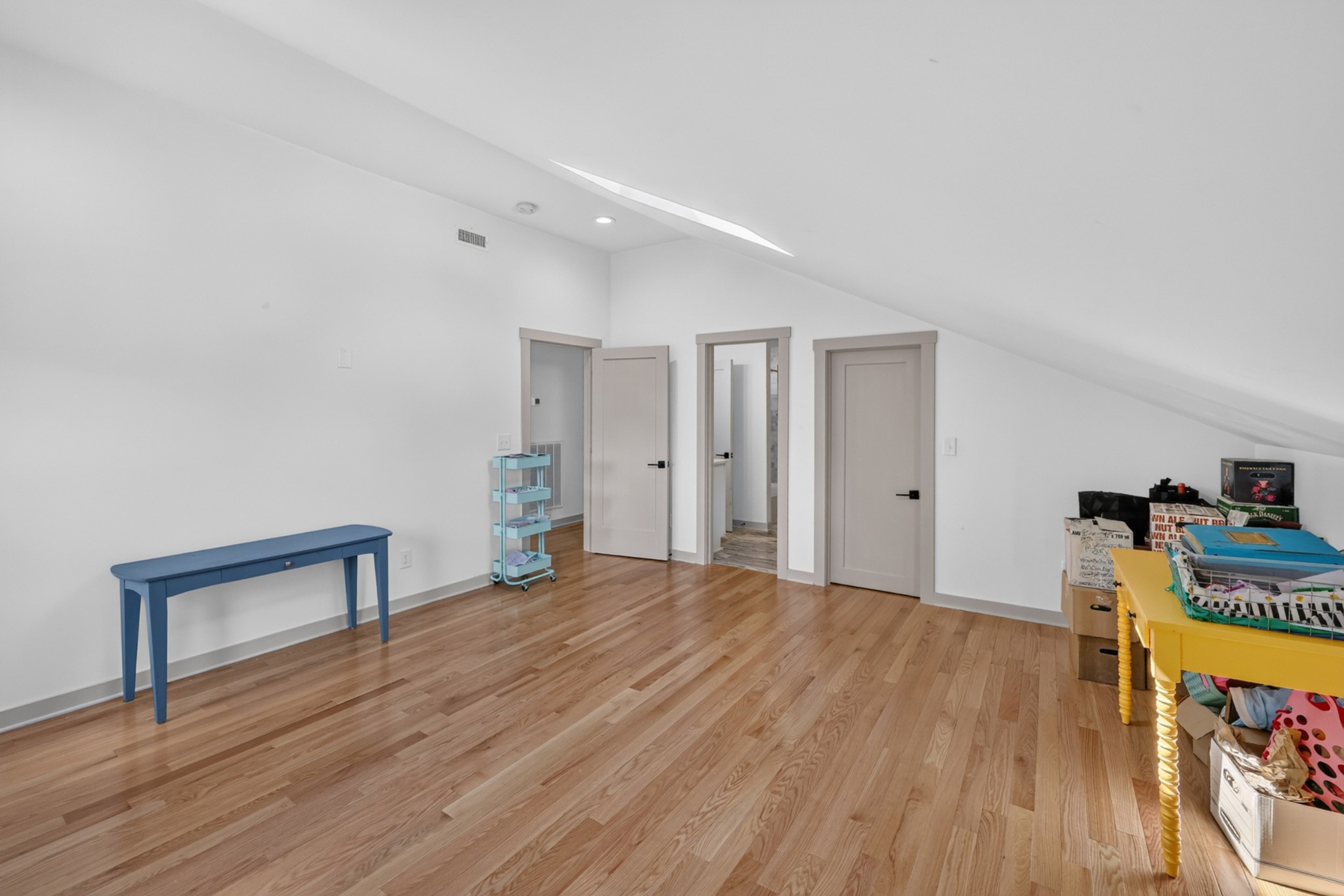 4503 Dakota Ave