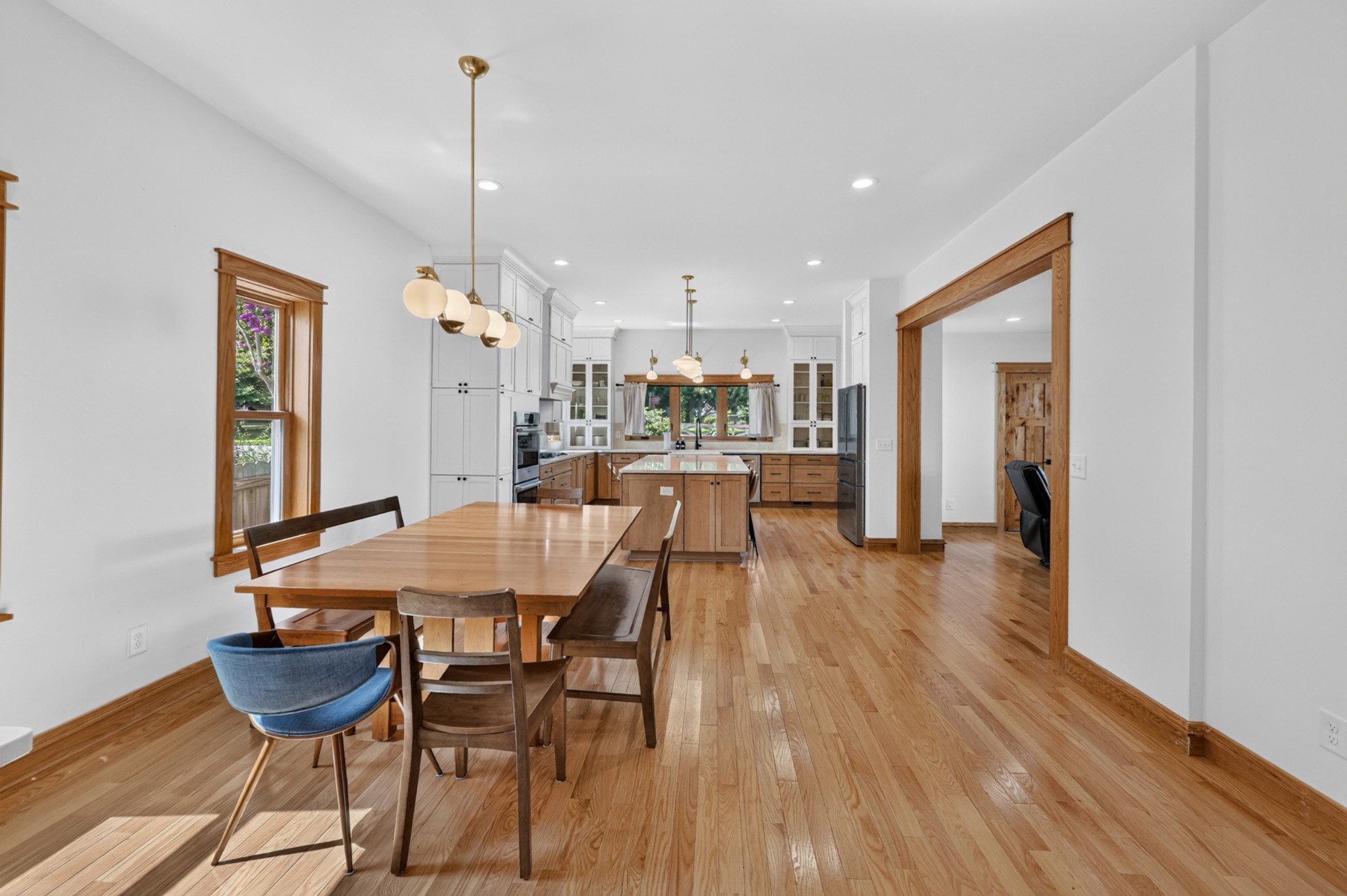 4503 Dakota Ave