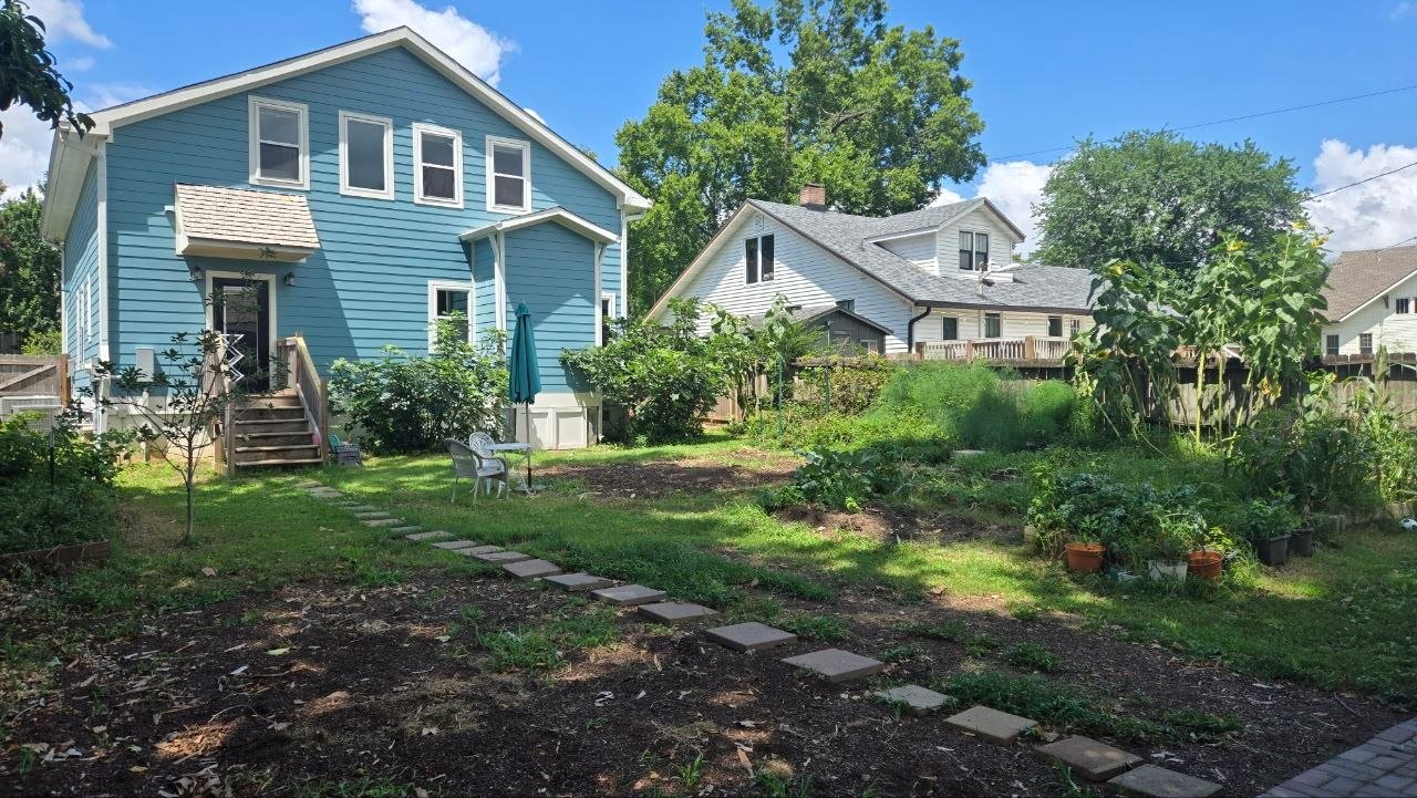 4503 Dakota Ave