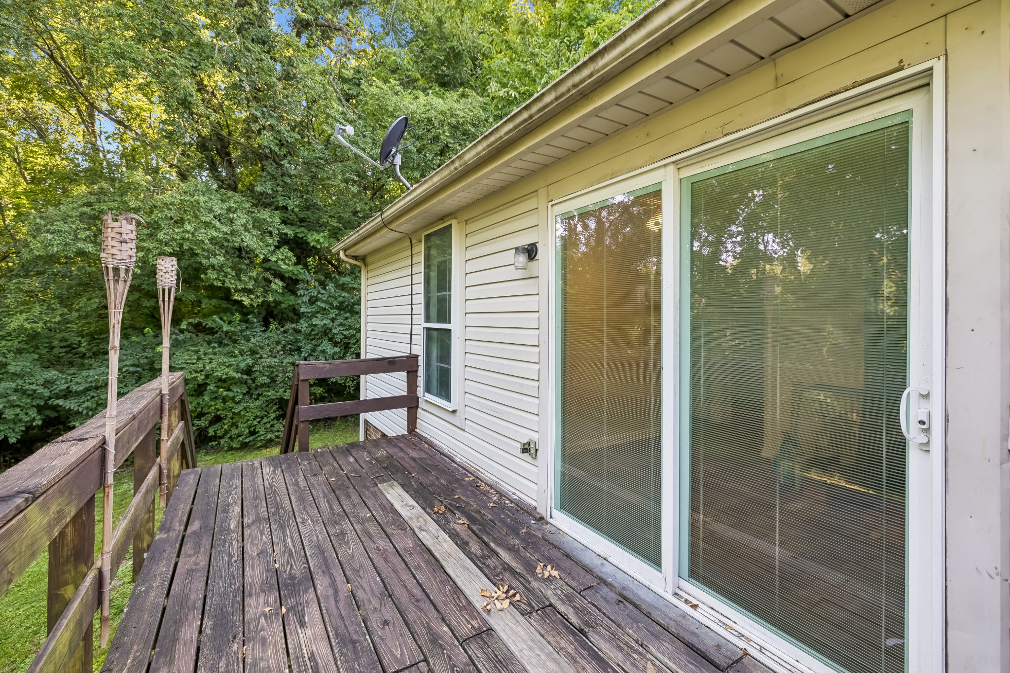 3245 Niagara Dr