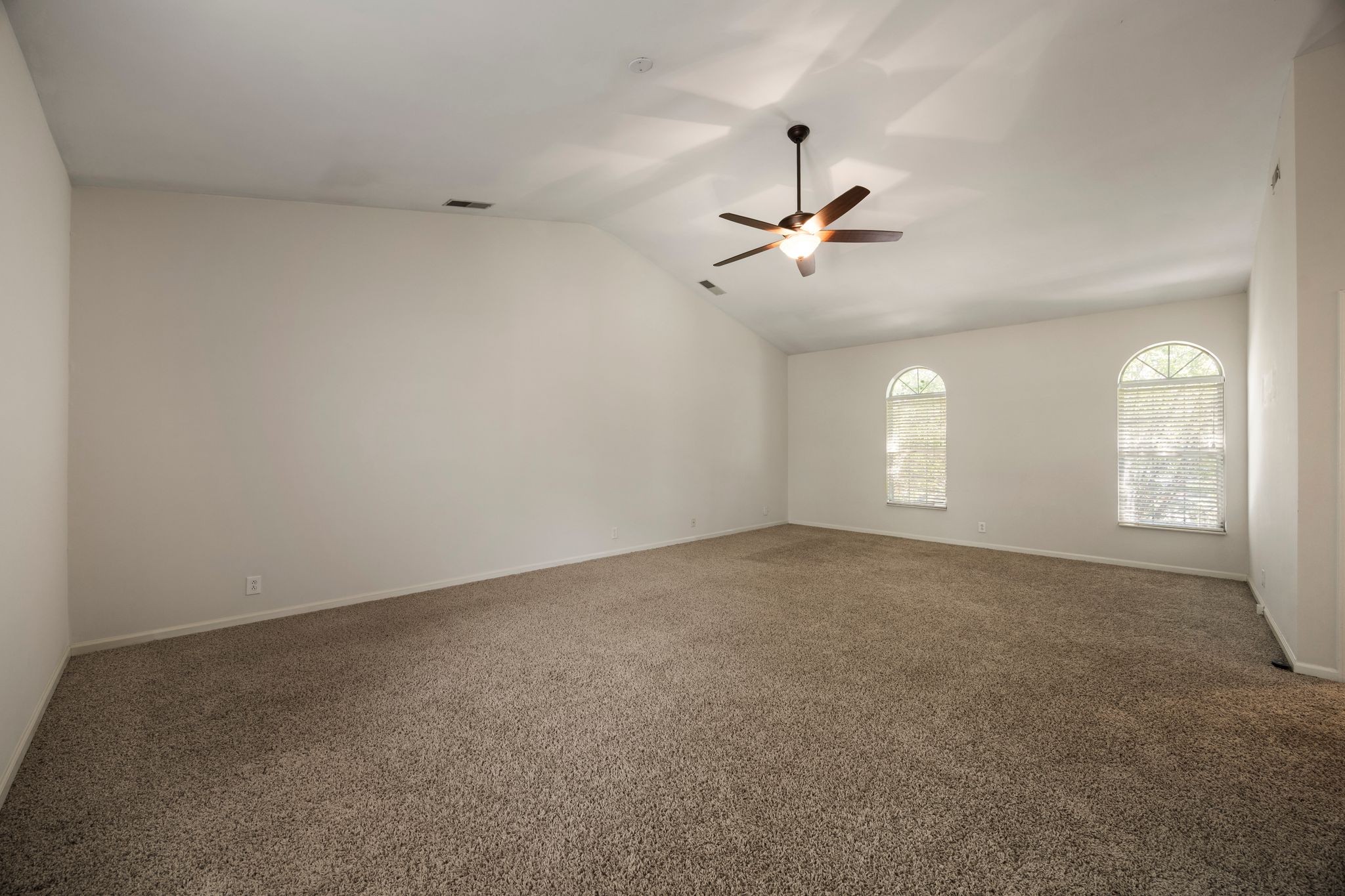 325 Kentons Way