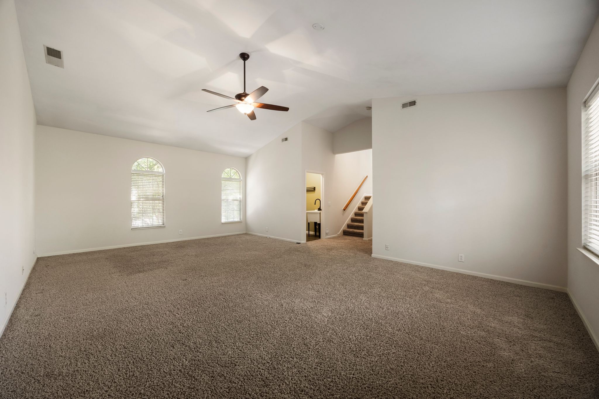 325 Kentons Way