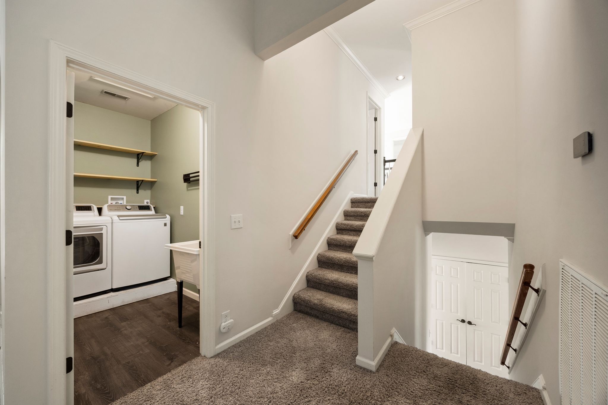 325 Kentons Way
