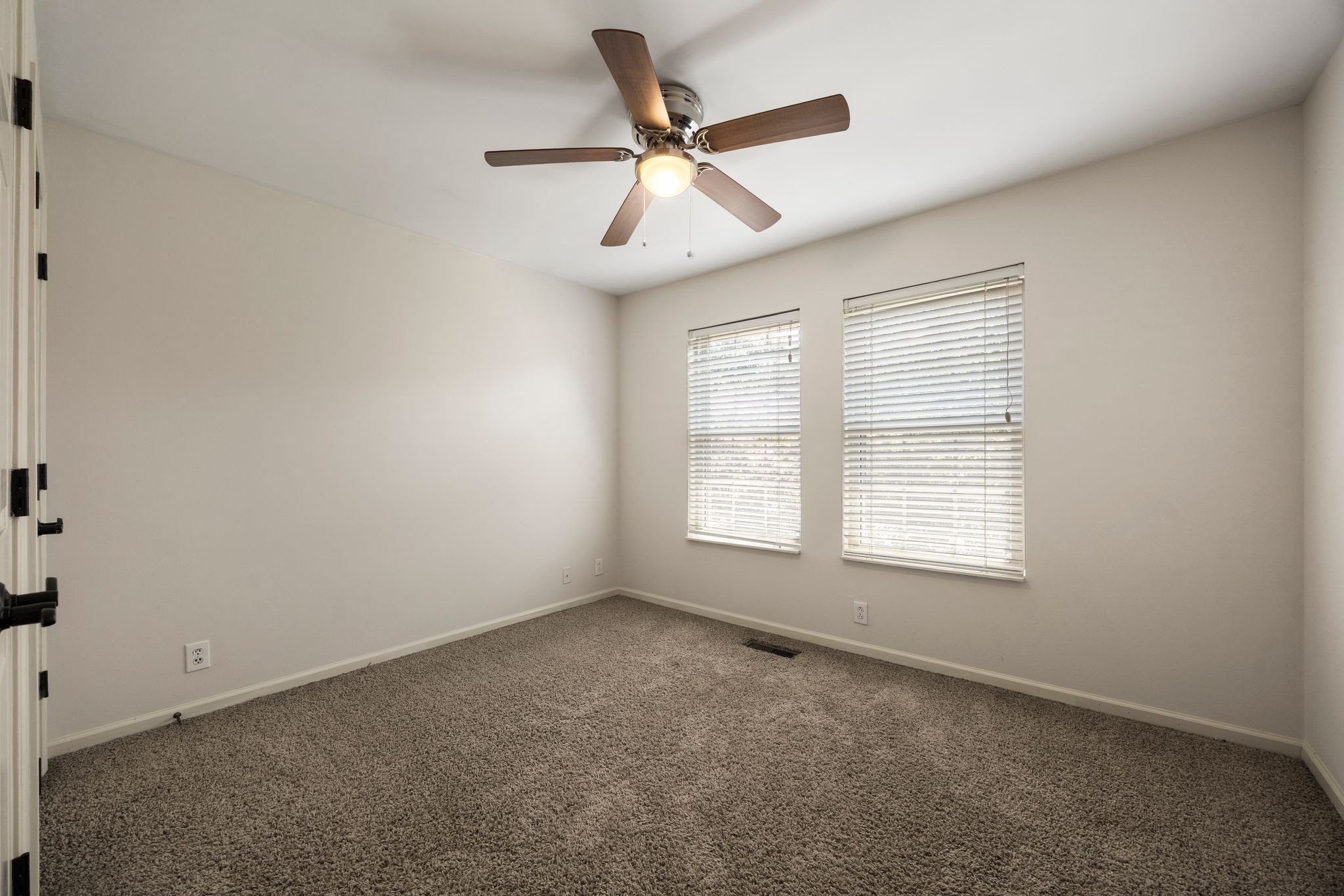 325 Kentons Way