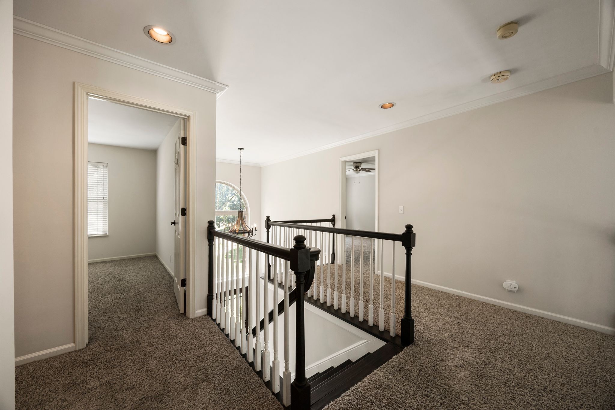 325 Kentons Way