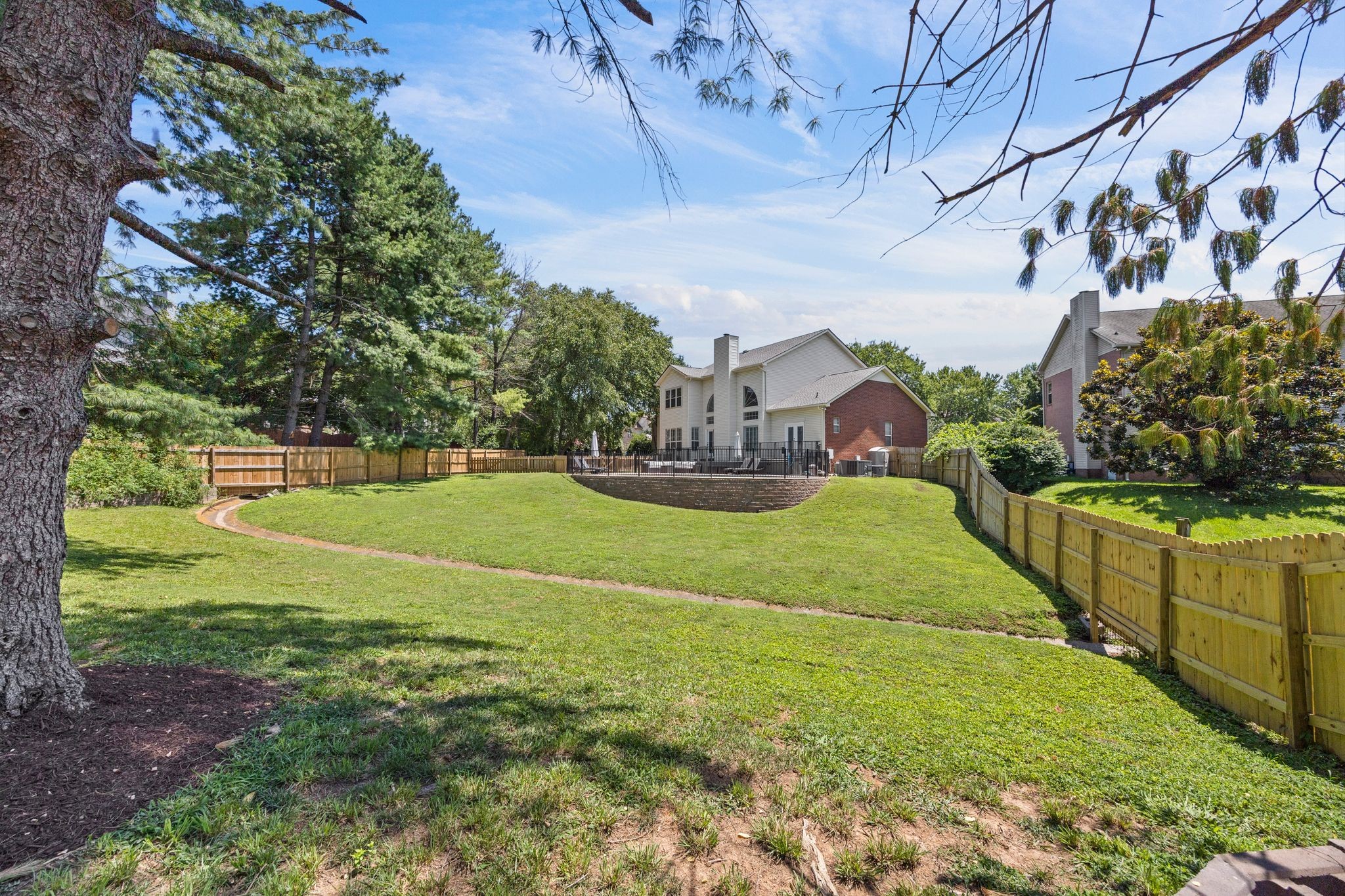 325 Kentons Way